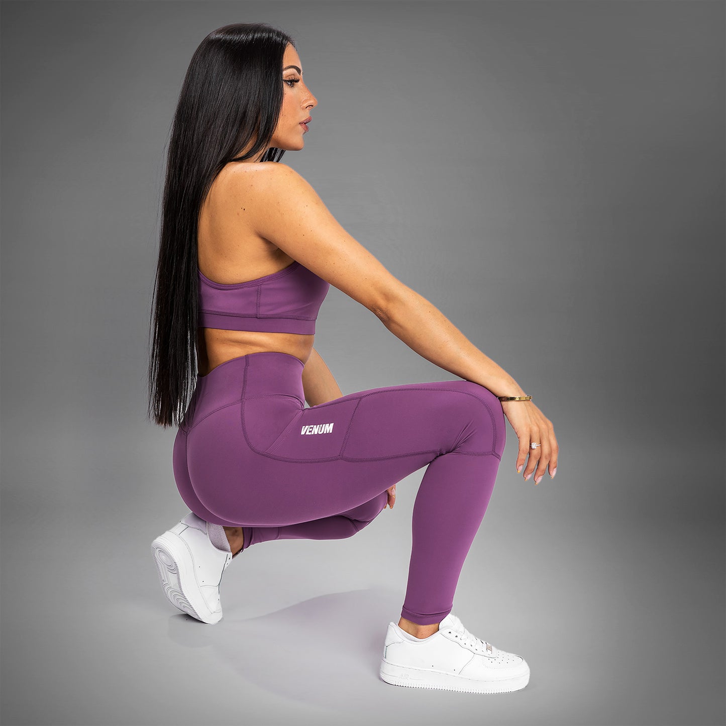 Venum Essential Performance Leggings - Dunkle Orchidee/Gebürstetes Silber
