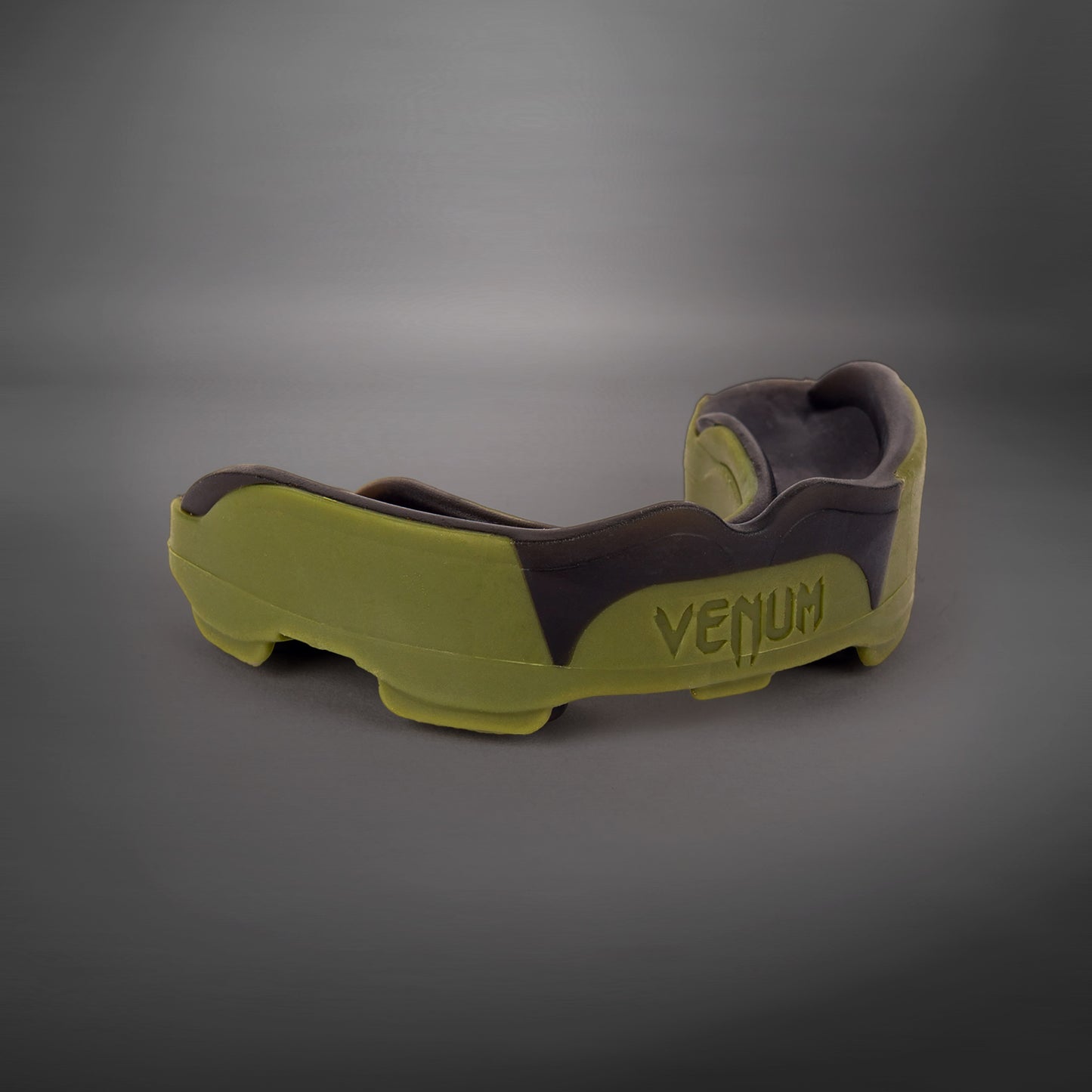 Venum Predator Mundschutz – Schwarz/Kaki