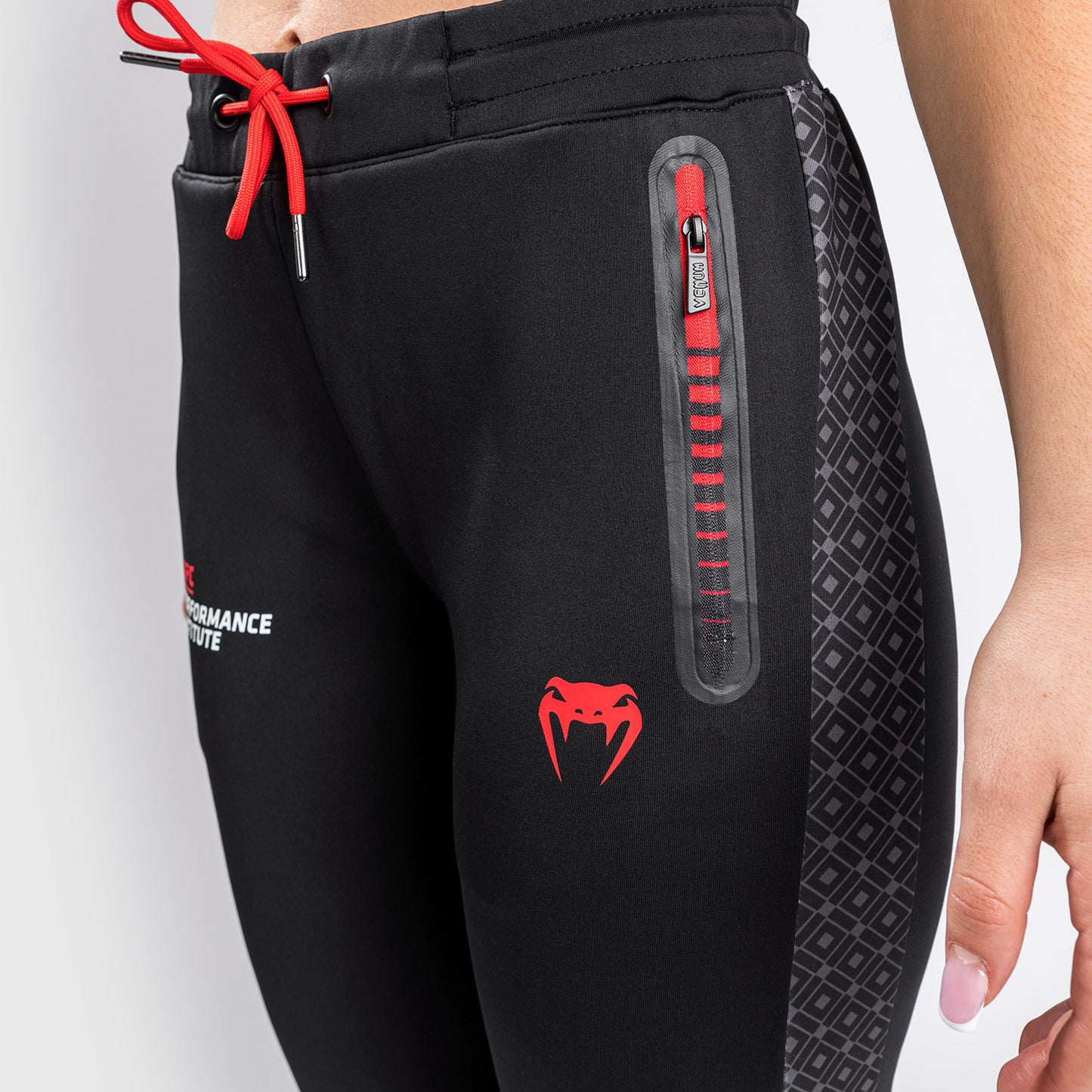 Venum UFC Performance Institute Jogginghose – Für Damen – Schwarz/Rot