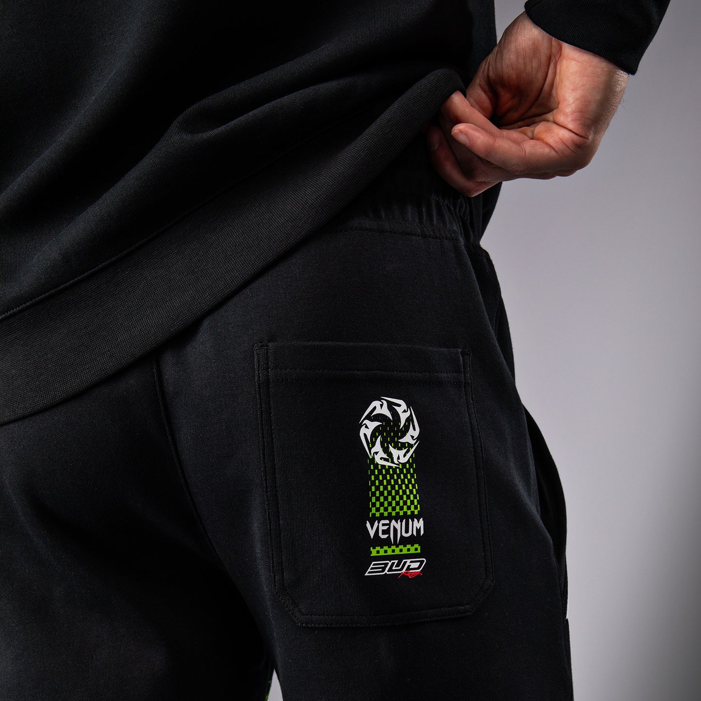 Venum x Bud Racing Herren Baumwoll-Shorts - Schwarz/Weiß/Limettengrün