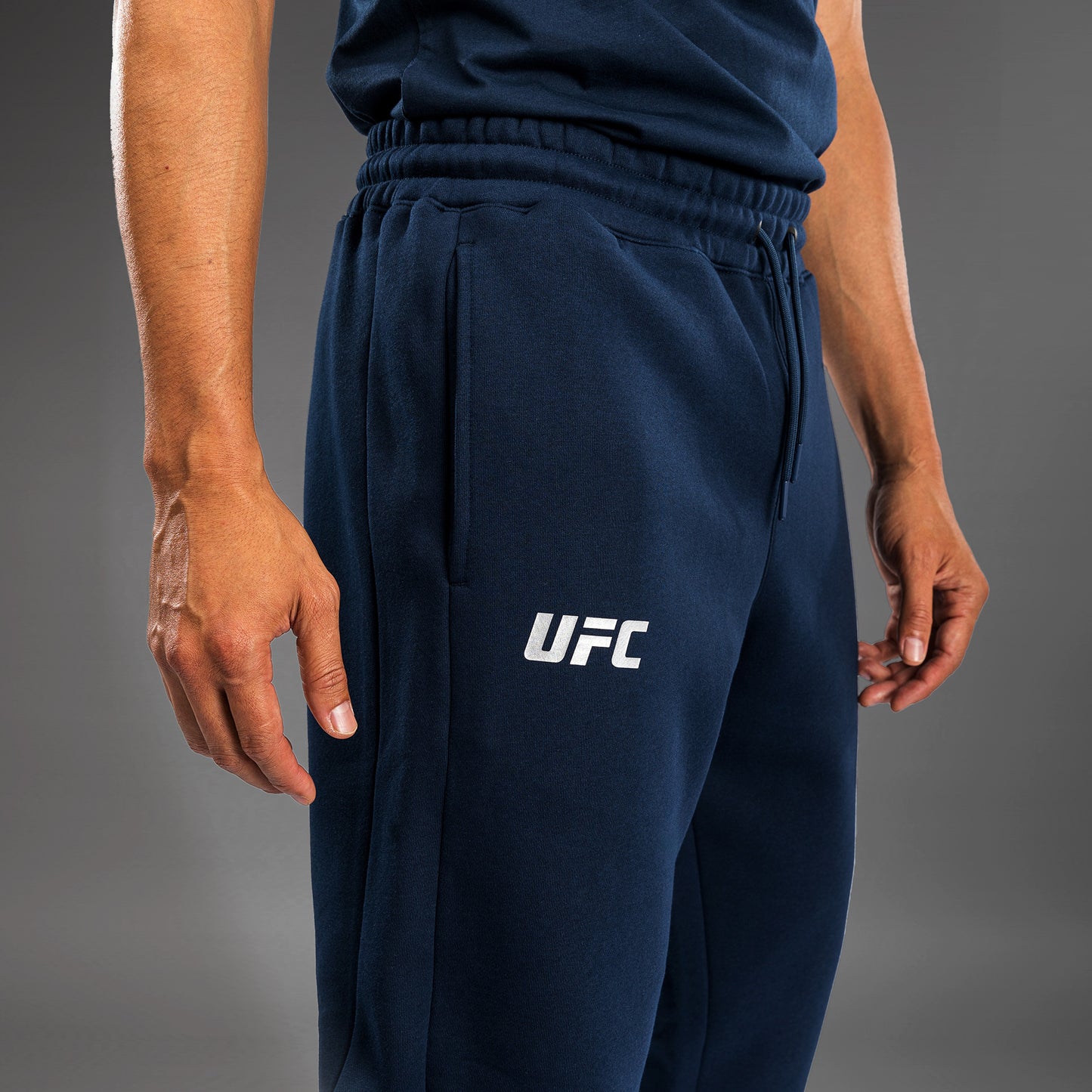 UFC Fusion by Venum Fight Week Herren Baumwollhose - Solid Ozeanisches Blau