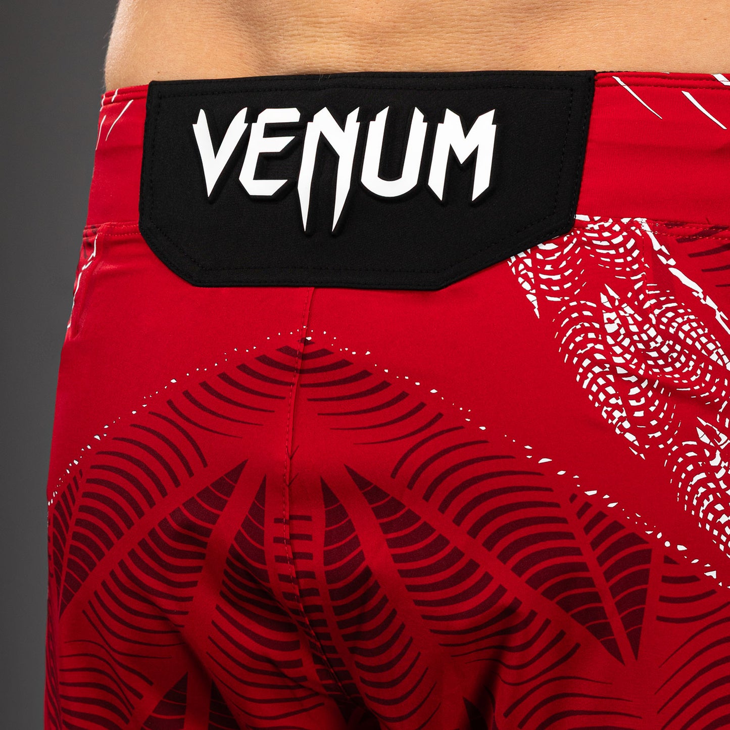 UFC Zenith by Venum Authentic Fight Night Kurze Passform Fight Short Herren - Rot