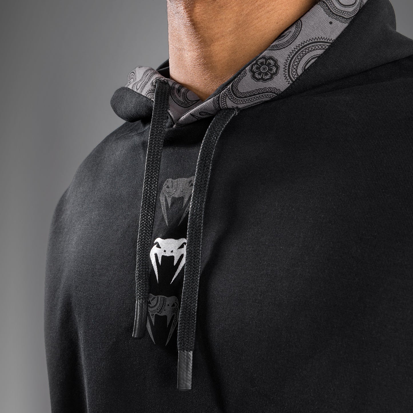 Venum Cali 34 XL Hoody – Oversize- Schwarz