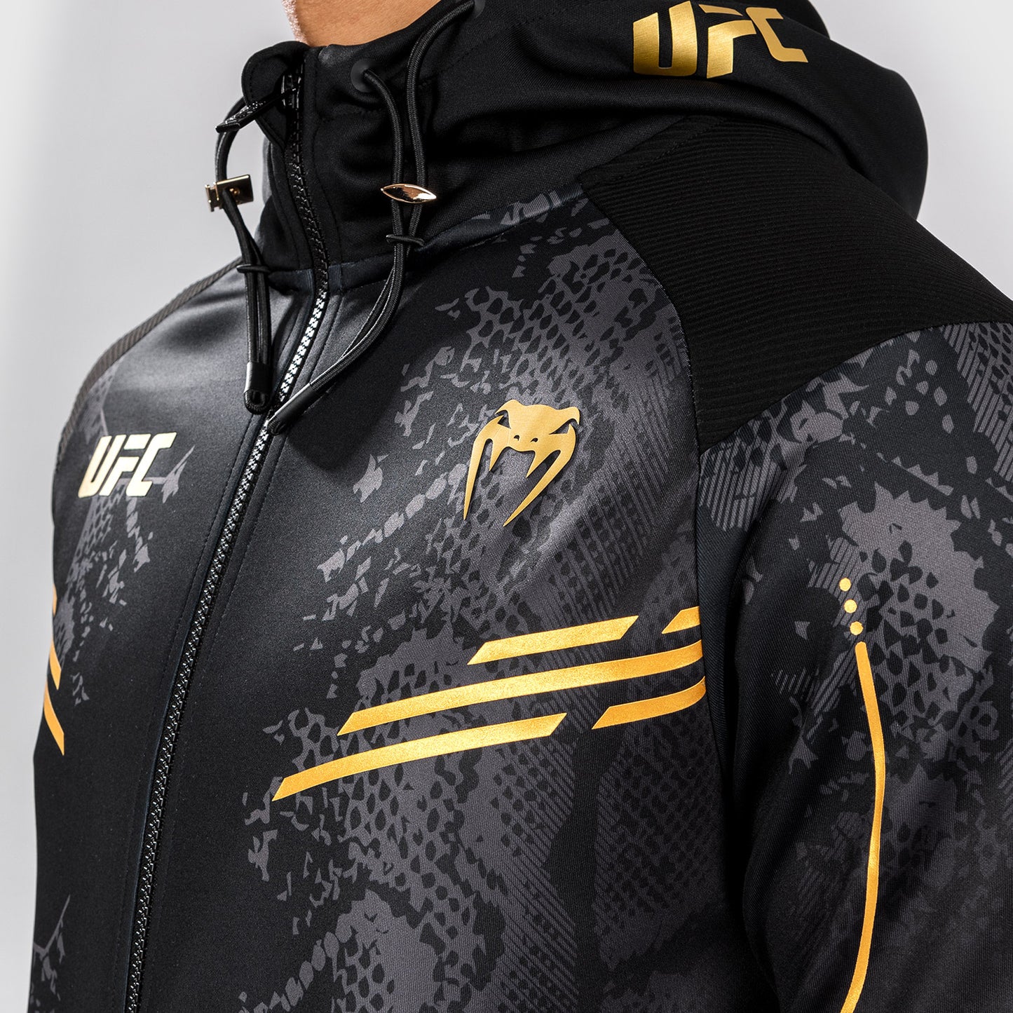 UFC Adrenaline by Venum Authentic Fight Night Walkout-Hoodie für Männer - Champion