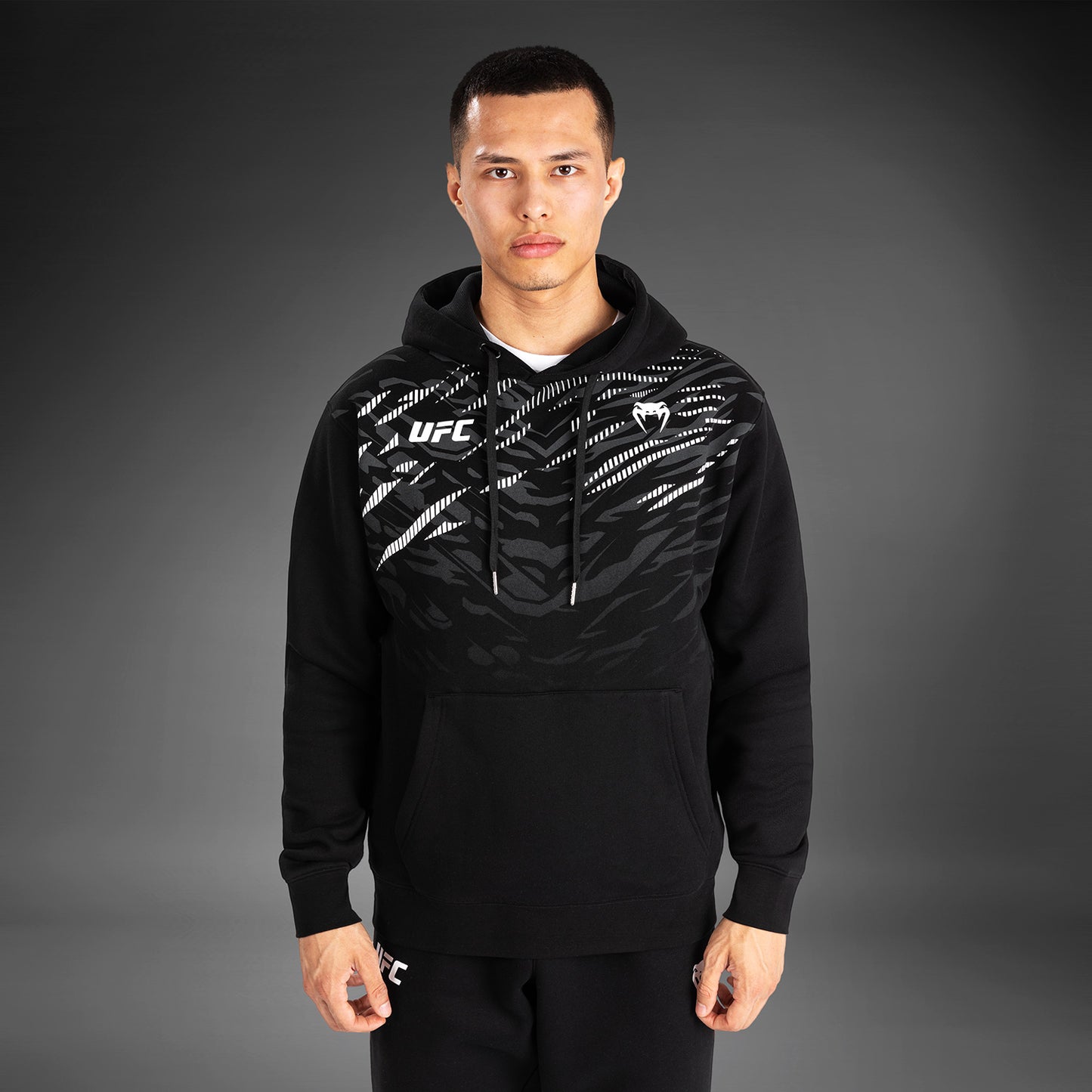UFC Fusion by Venum Replica Herren Pullover Hoodie - Schwarz