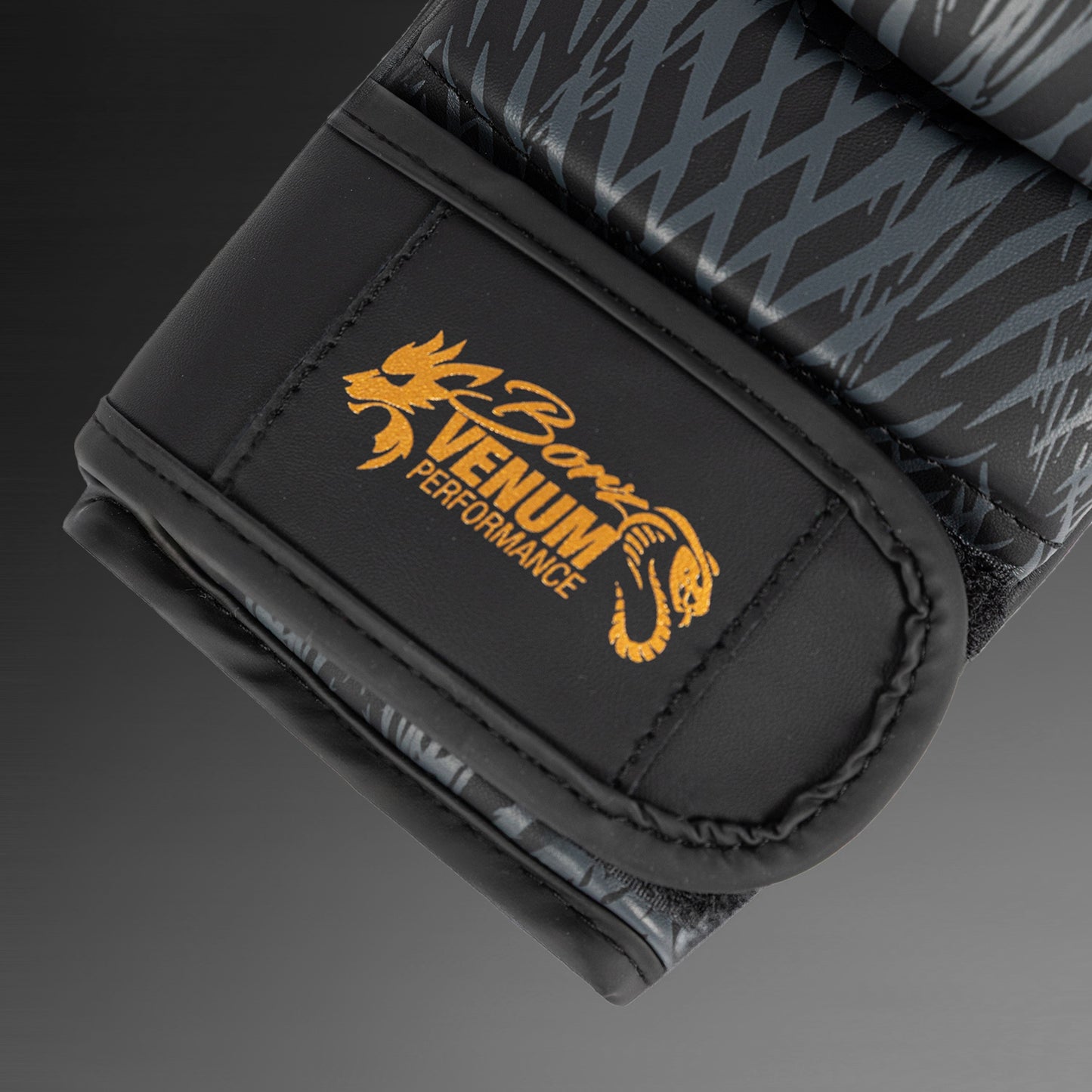 Venum x Chimaev Sparring-Handschuhe - Schwarz/Gold