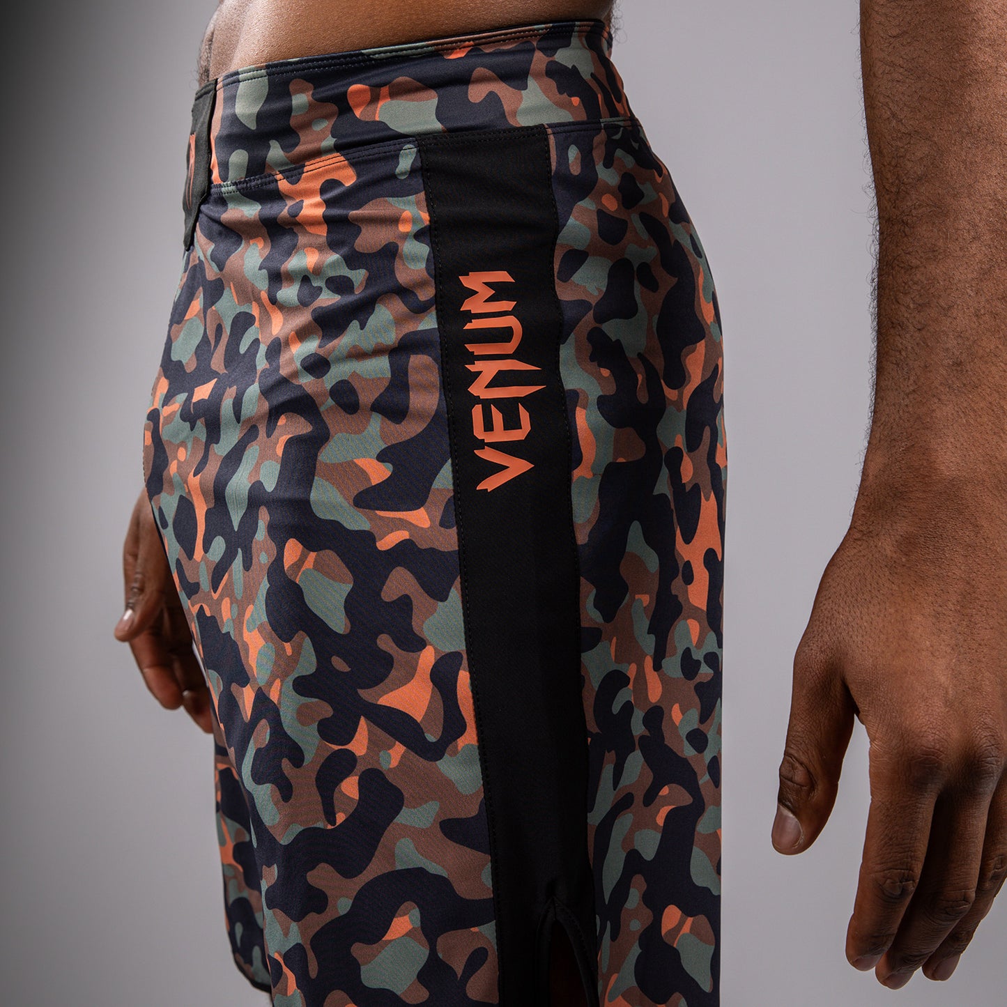 Venum Jungle Ops Herren-Kampfshorts - Canyon Camo