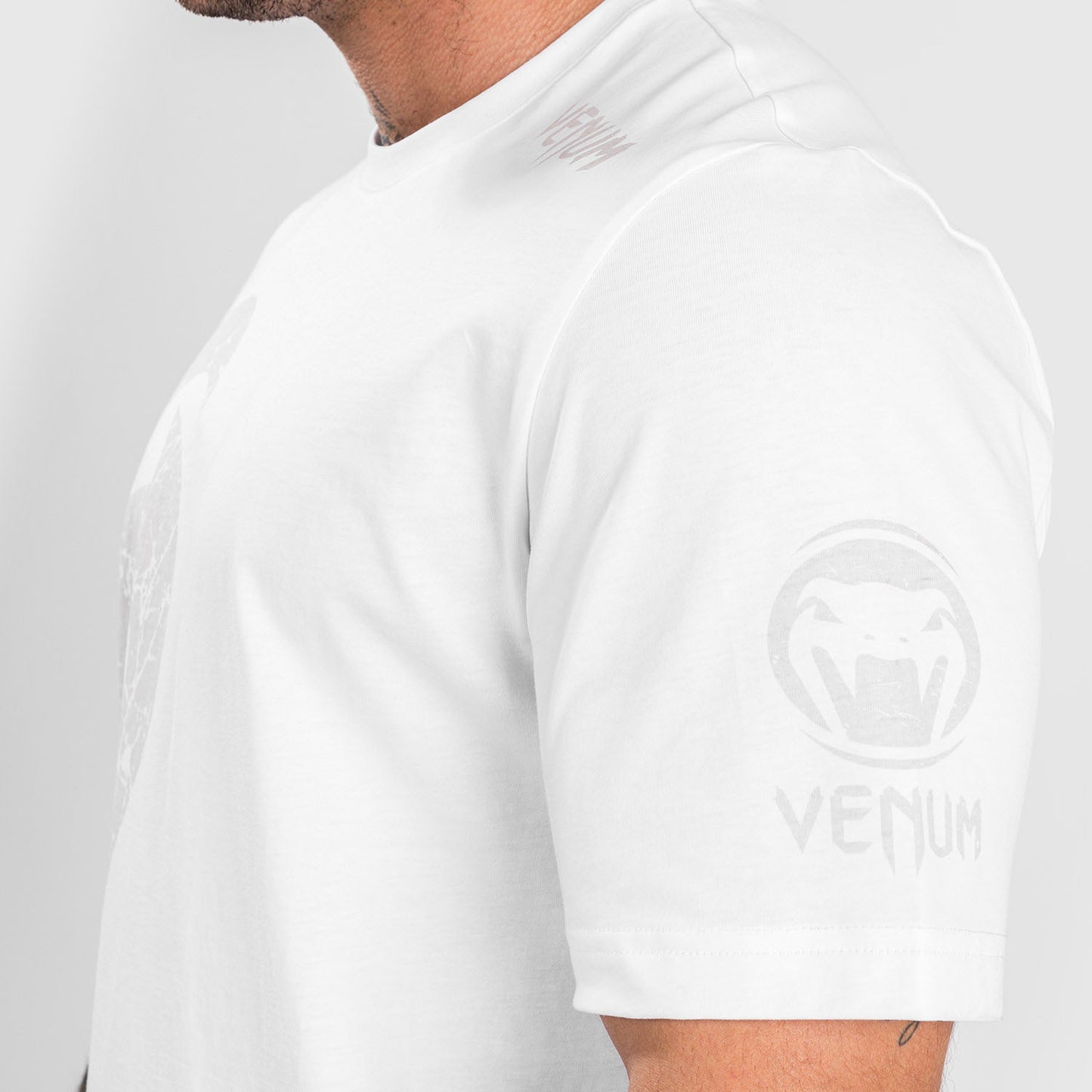 Venum Giant T-Shirt Regular Fit - Weiß