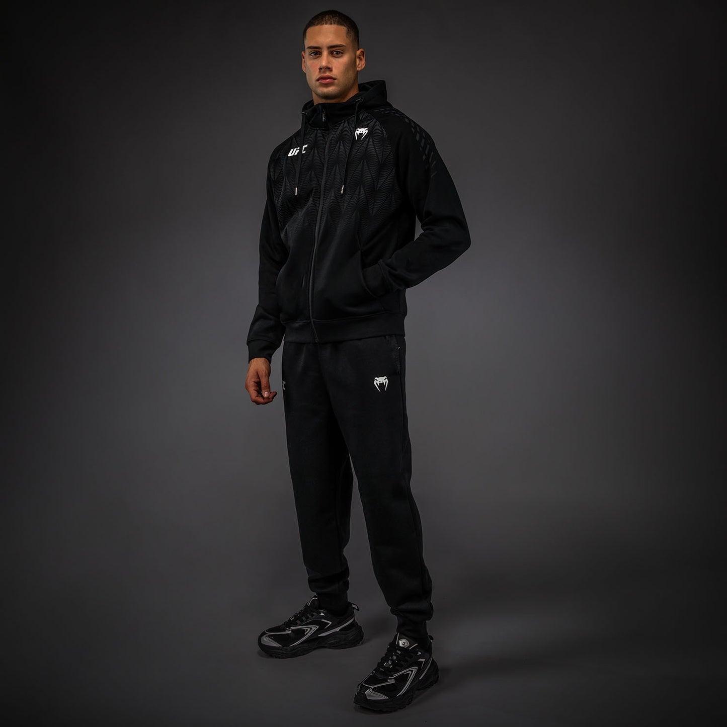 UFC Zenith by Venum Replica Zip Hoodie Herren - Schwarz