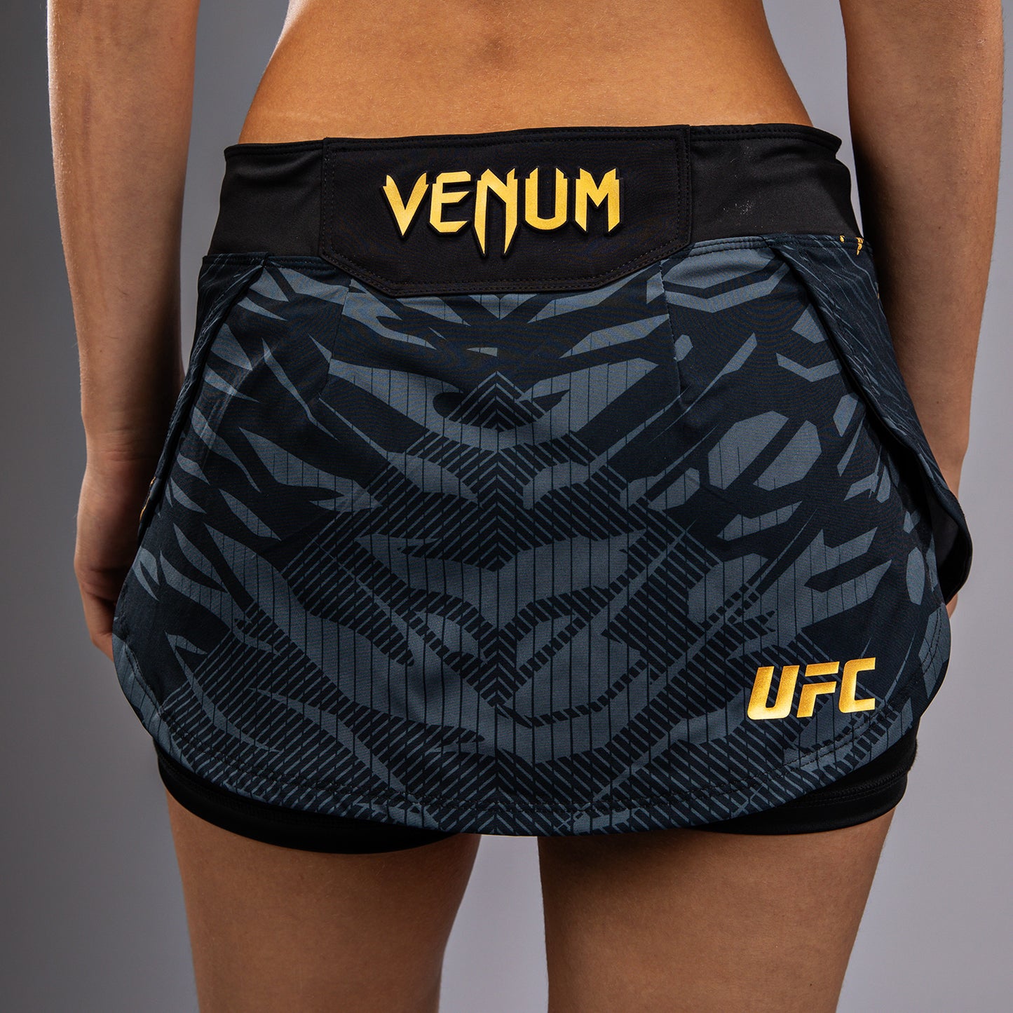 UFC Fusion by Venum Authentic Fight Night Damen Skort - Champion