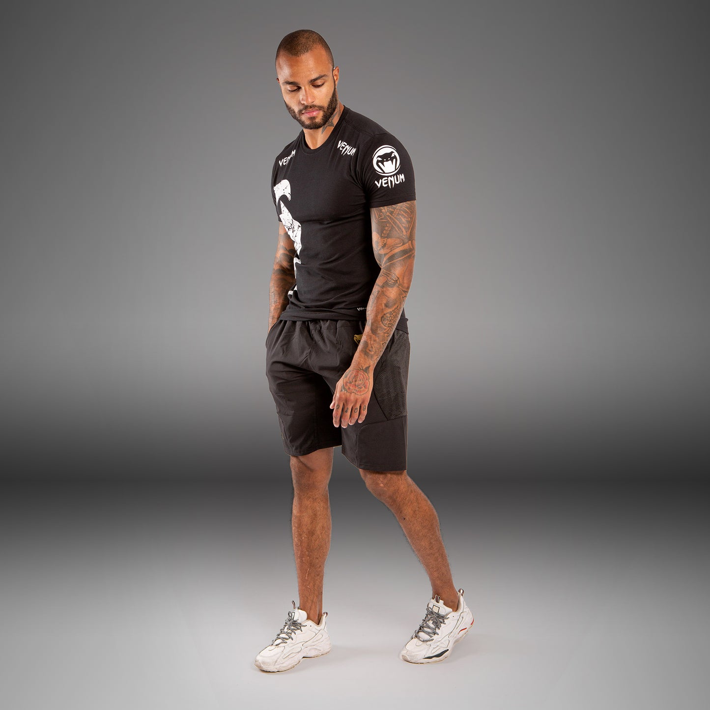 Venum Giant T-Shirt - schwarz