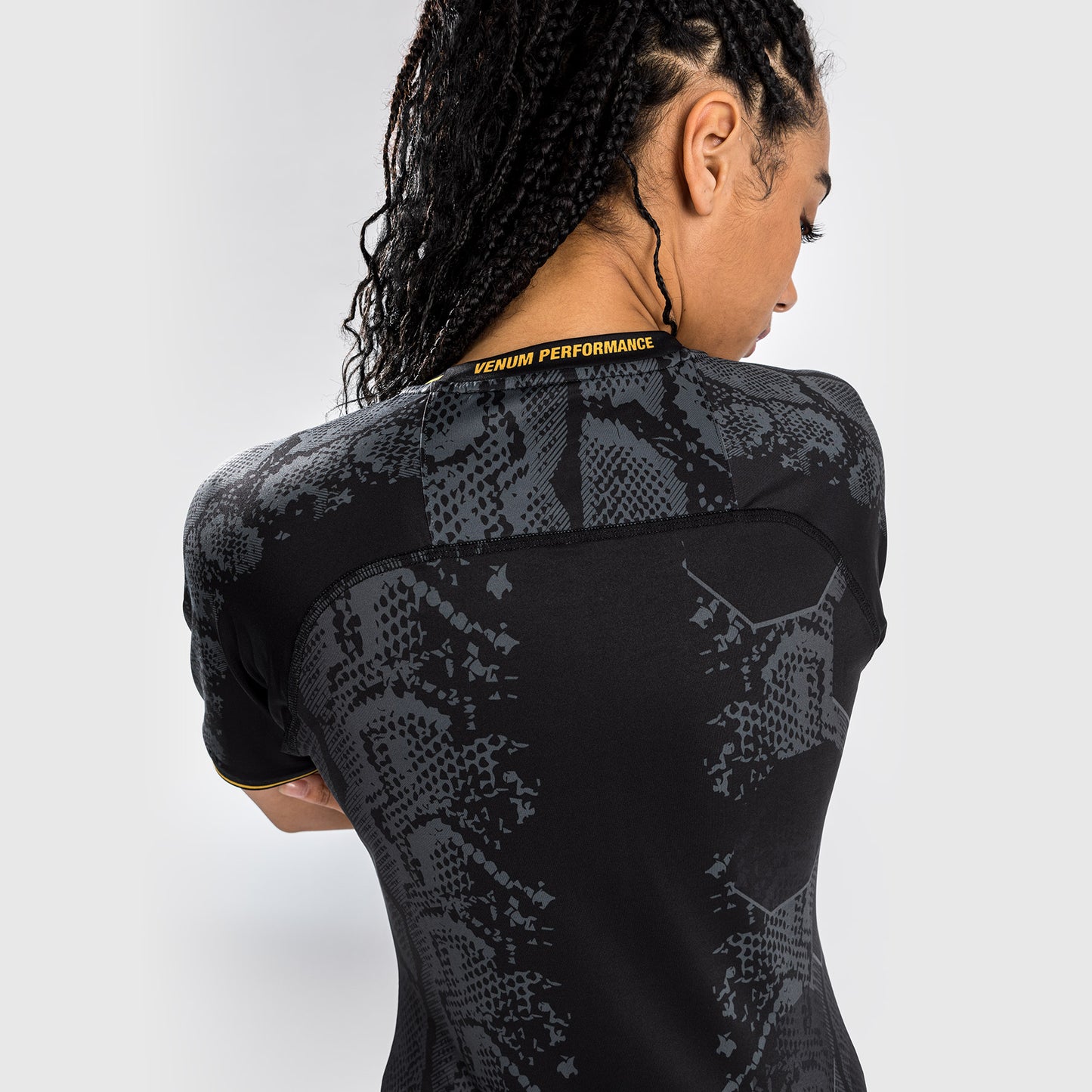 UFC Adrenaline by Venum Authentic Fight Night Women's Walkout Trikot - Champion