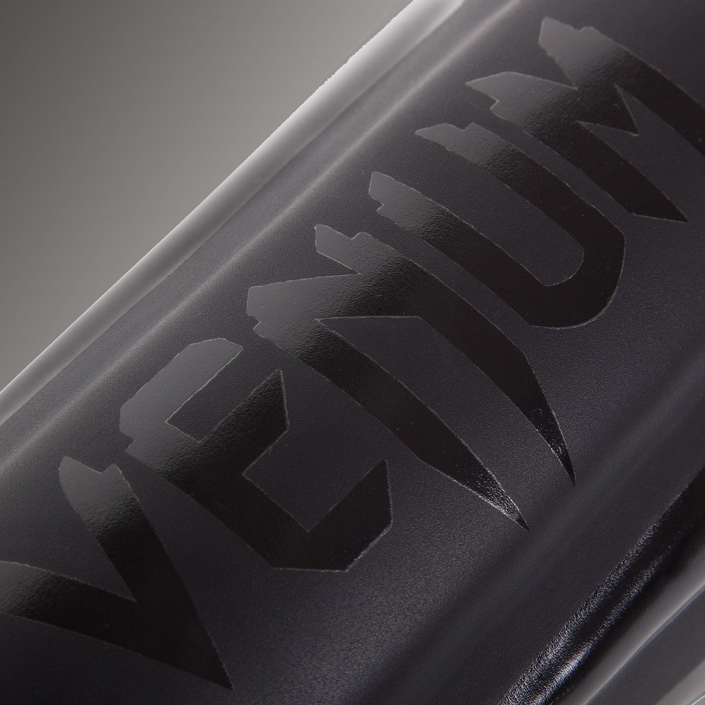 Venum Elite Standup Shin Guards - Matt/Schwarz