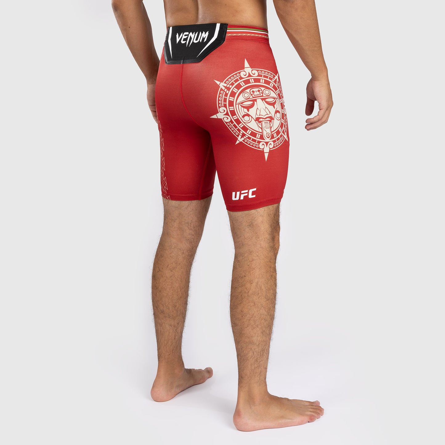 Noche UFC by Venum Authentic Fight Night Herren Vale Tudo Shorts - Rot