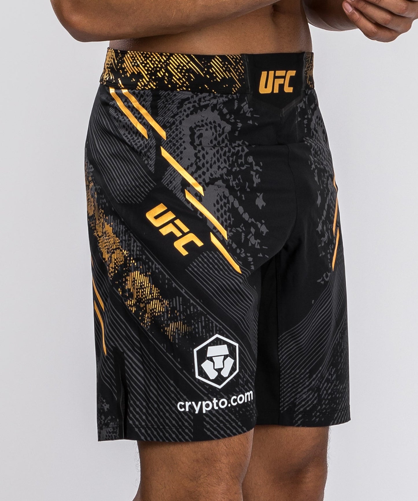 UFC Adrenaline by Venum Authentic Fight Night Fight Short für Männer - Long Fit - Champion