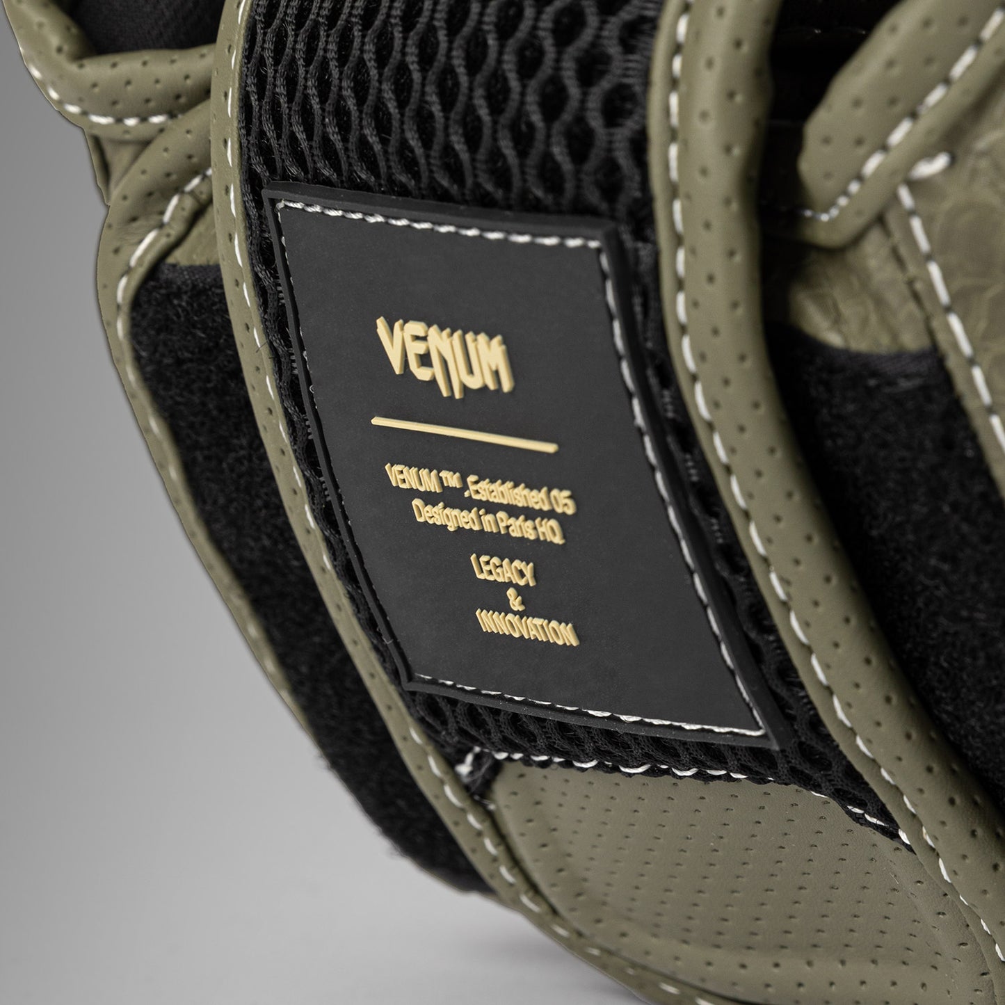 Venum Impact Evo Scales Kopfschutz – Armeegrün