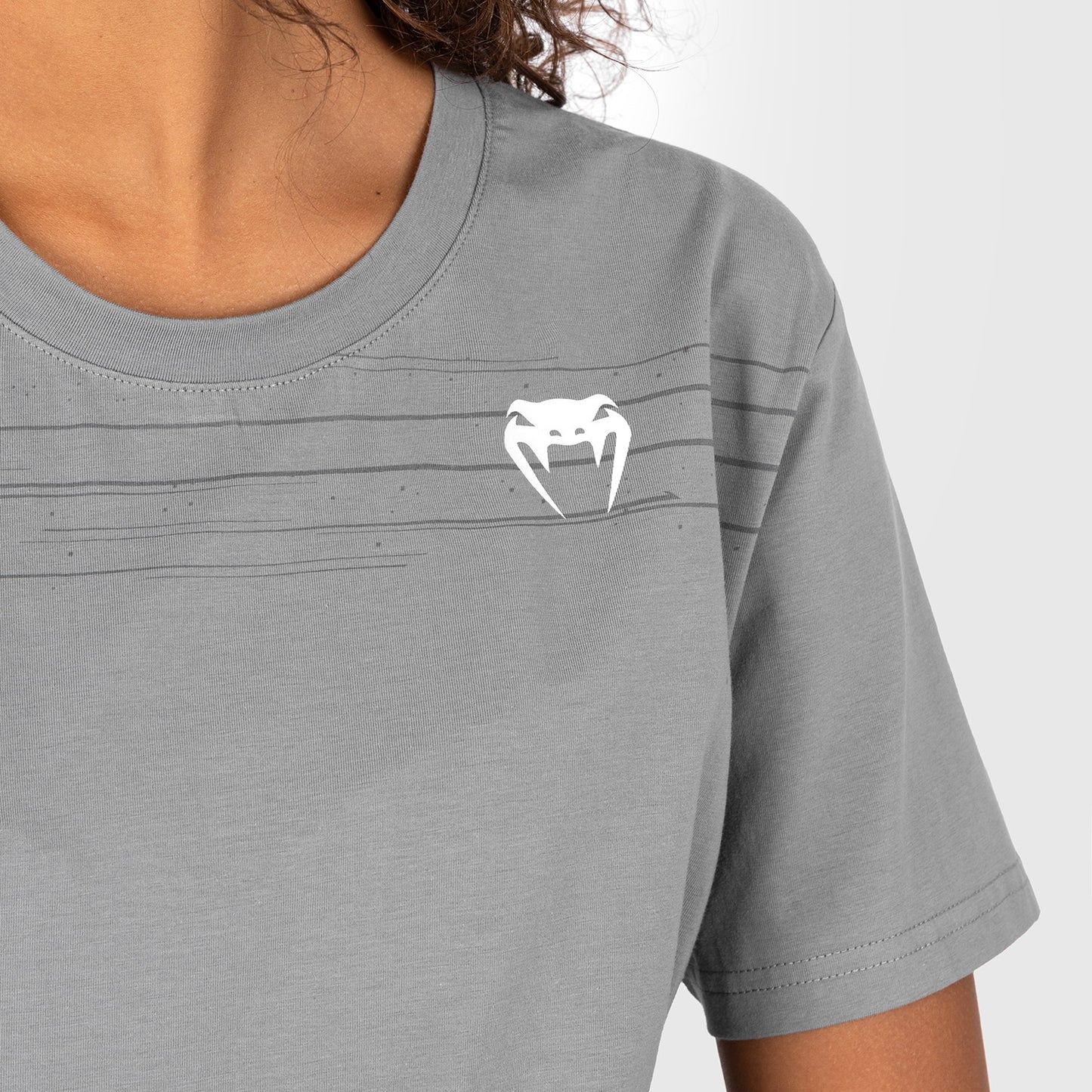 UFC Venum Performance Institute 2.0 Damen T-Shirt - Grau