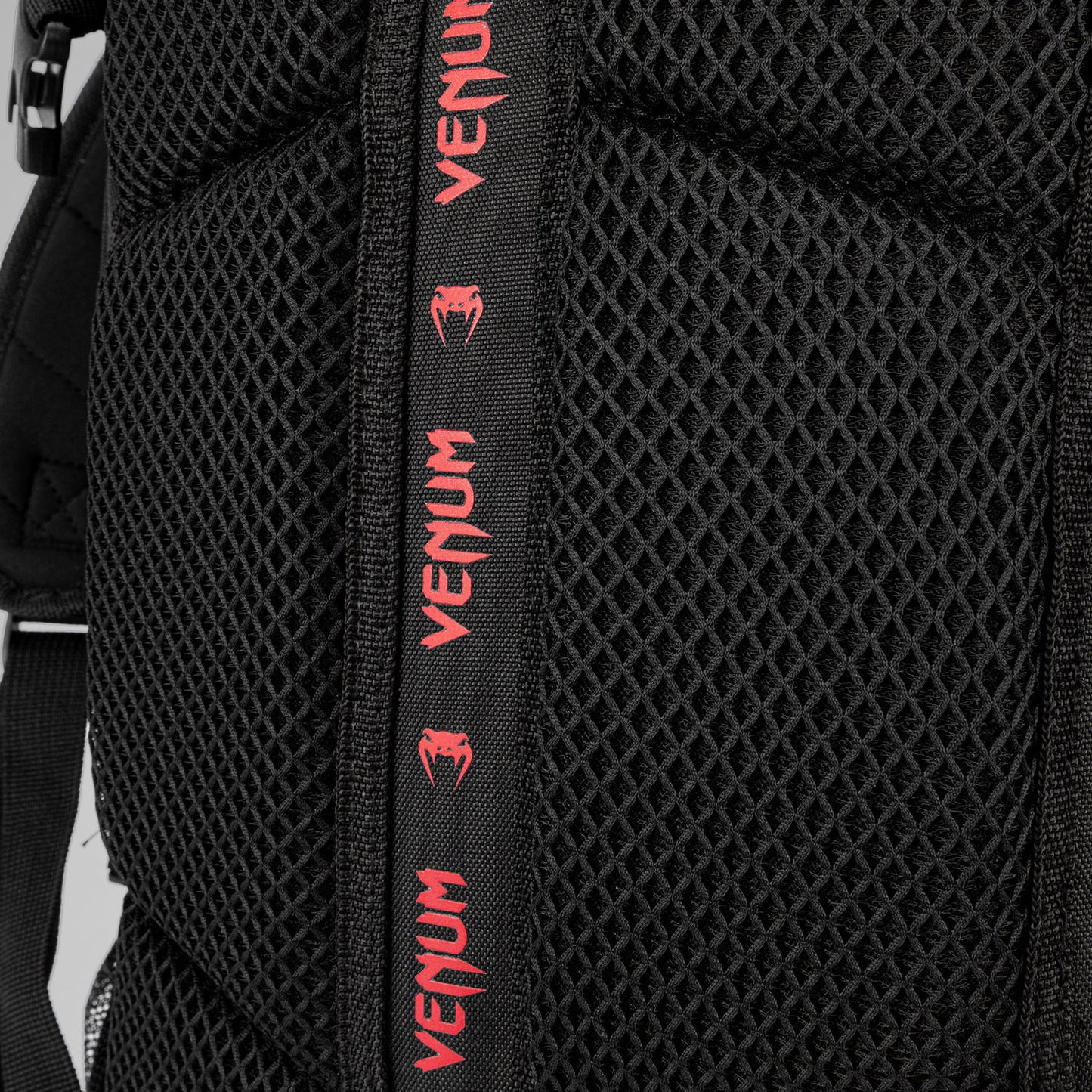 Venum Challenger Pro Evo BackPack - Schwarz/Rot