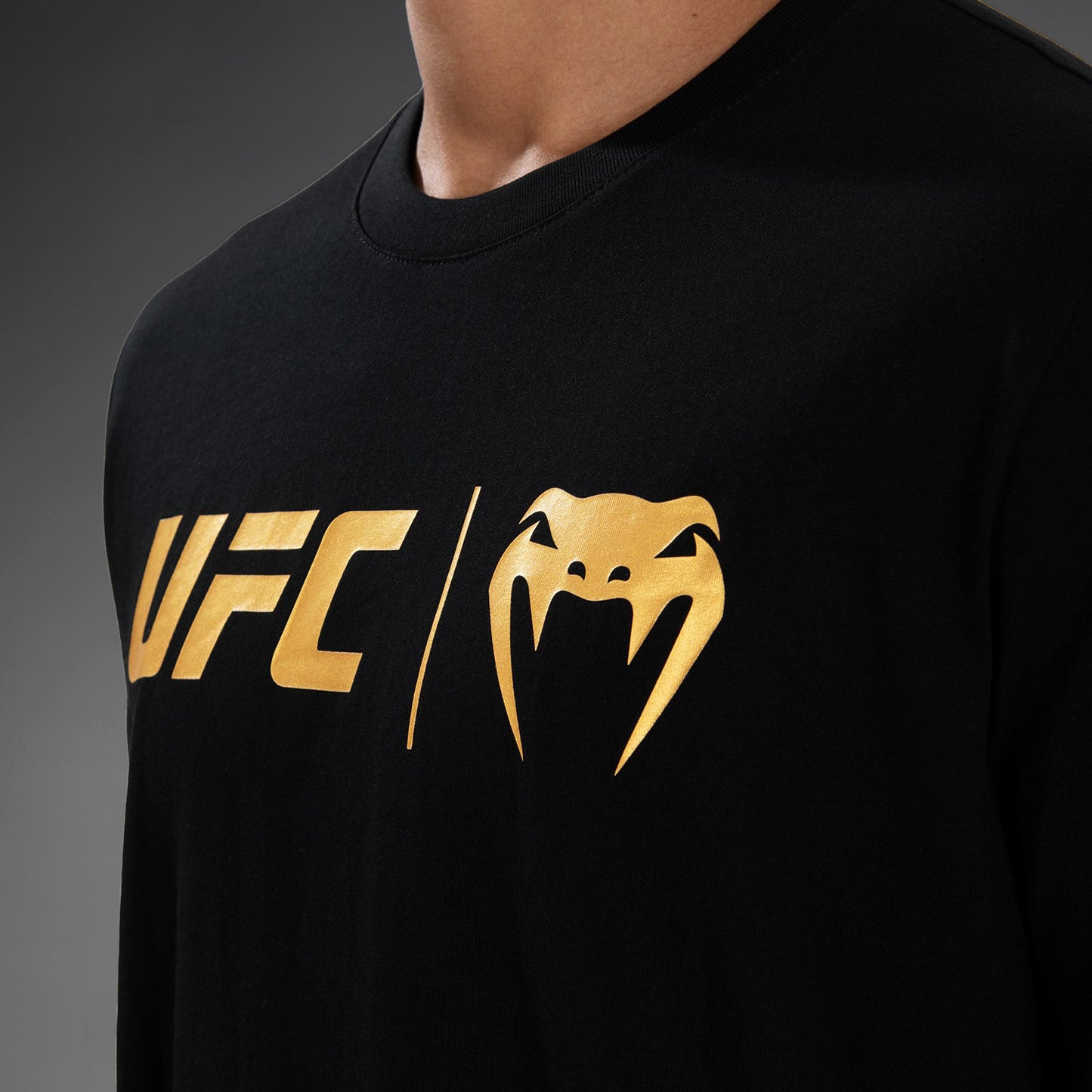 UFC Venum Classic T-Shirt - Schwarz/Gold