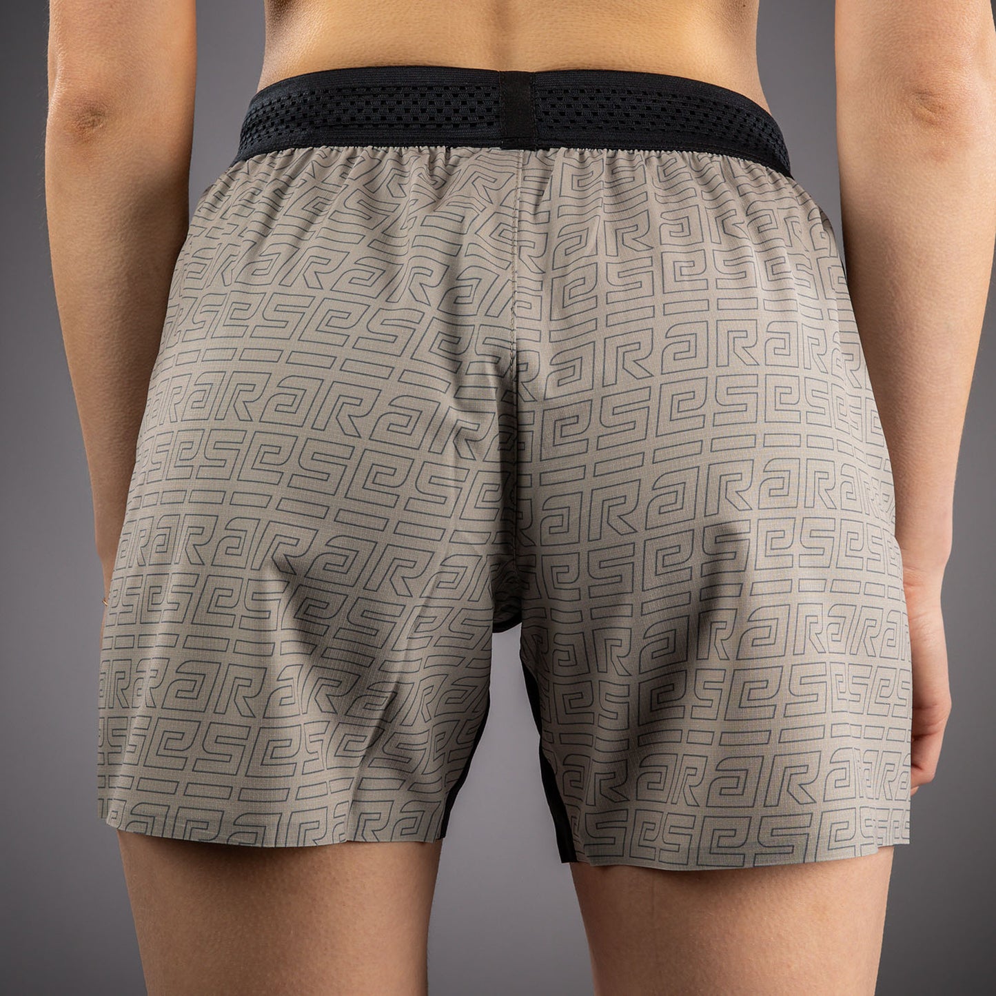 Venum x Ares 2.0 Fightshorts für Damen – Sand