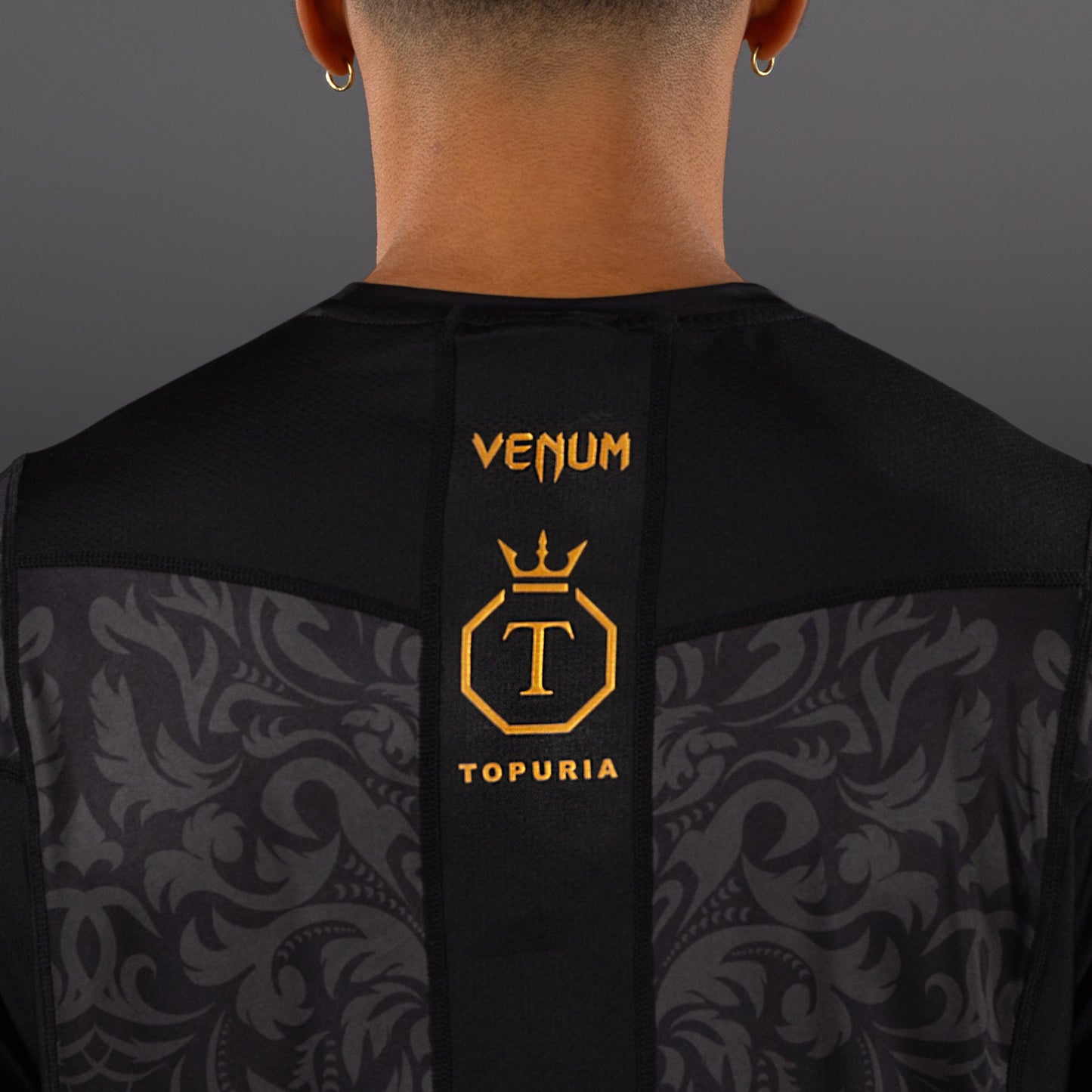 Venum x Topuria Unmatched Edition Dry-Tech Shirt - Schwarz/Gold