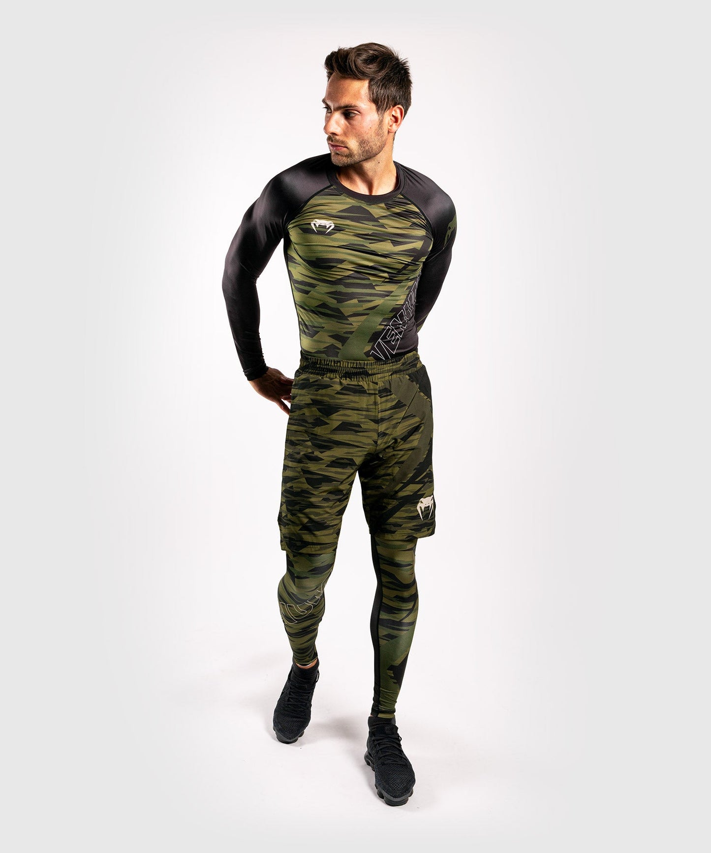 Venum Contender 5.0 Rashguard - Lange Ärmel - Khaki Camo