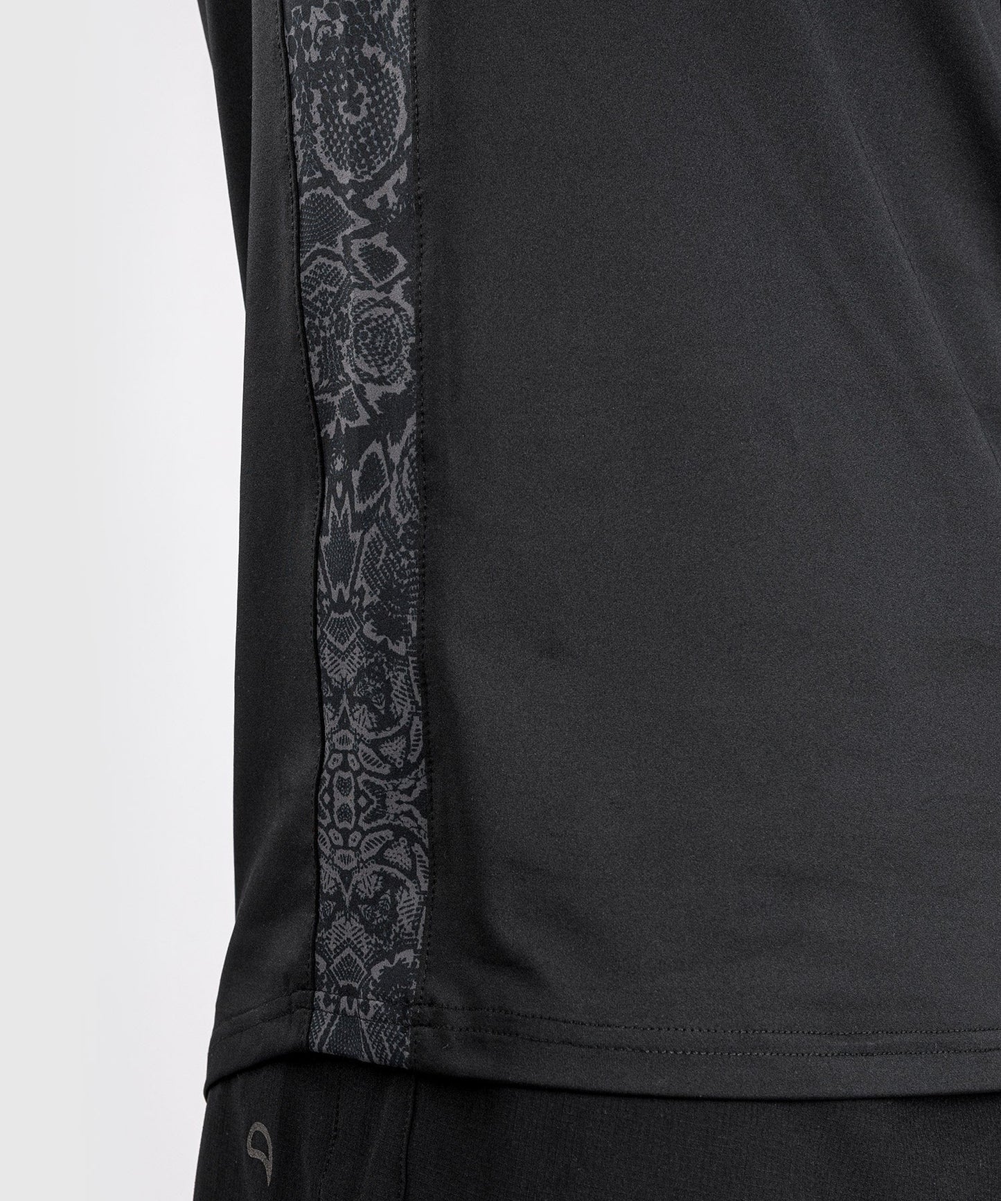 Venum Classic Evo Dry-Tech T-Shirt - Schwarz/Schwarz Reflektierend