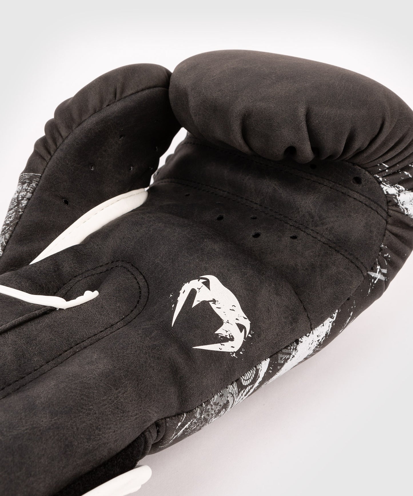 Venum GLDTR 4.0 Boxhandschuhe