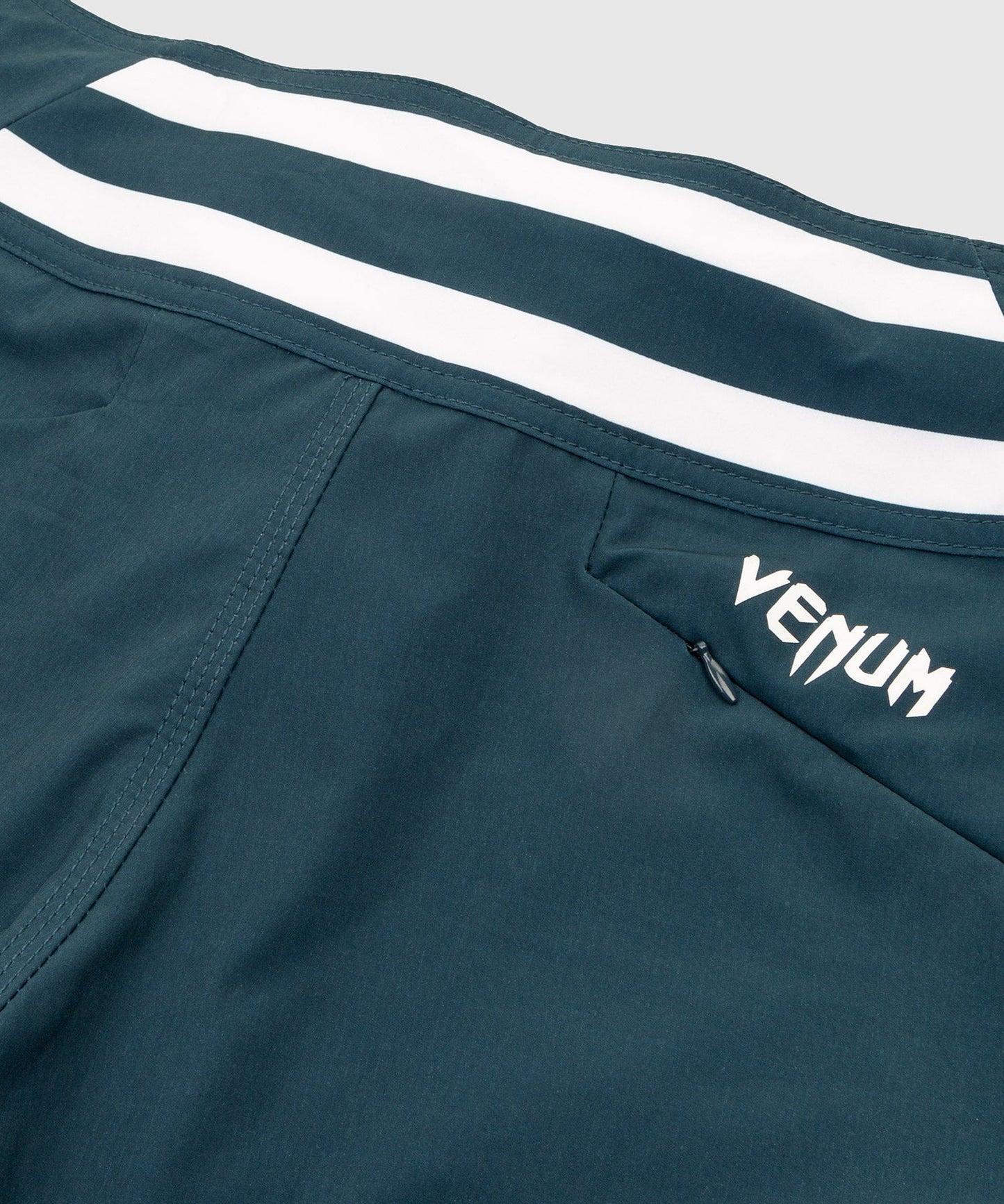 Badeshorts Venum Cargo - dark_blue_raspberry_white