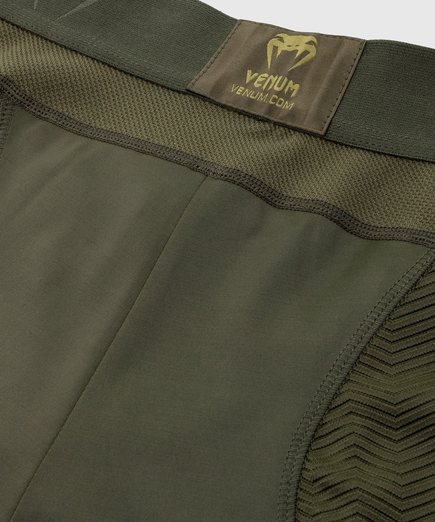 Venum G-Fit Kompressions-Shorts - Khaki