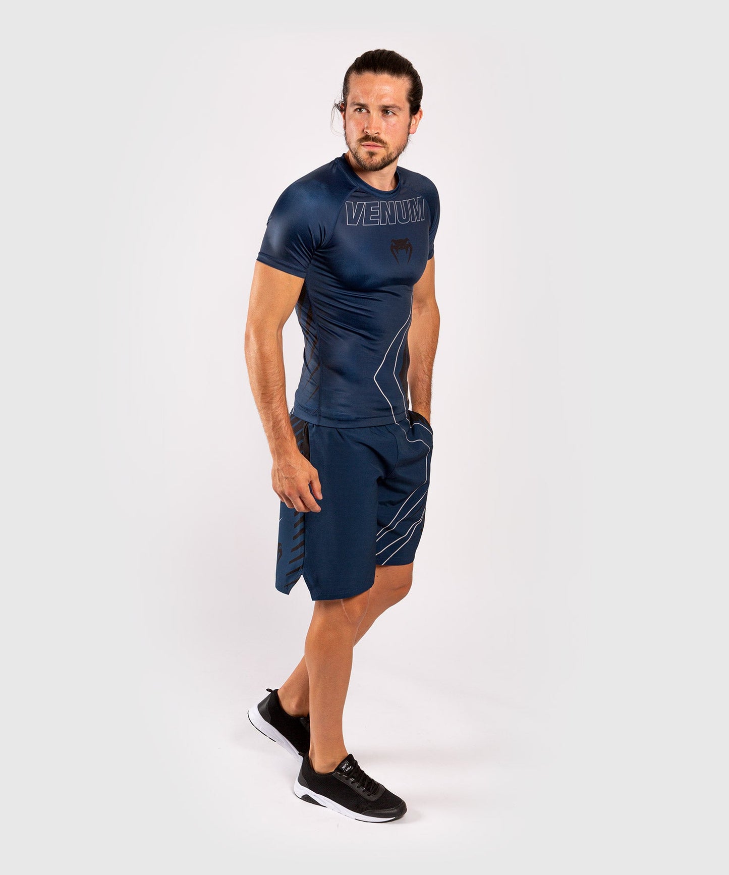 Venum Contender 5.0 Rashguard - Kurze Ärmel - Marineblau/sand