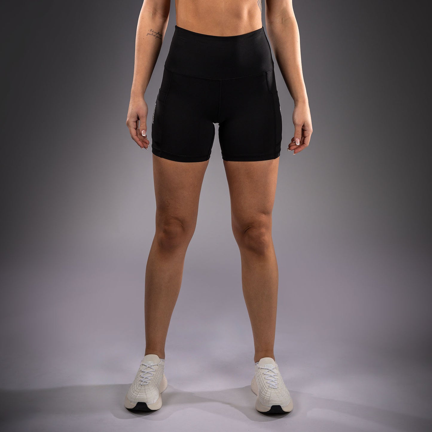 Venum Essential Bike Shorts - Schwarz