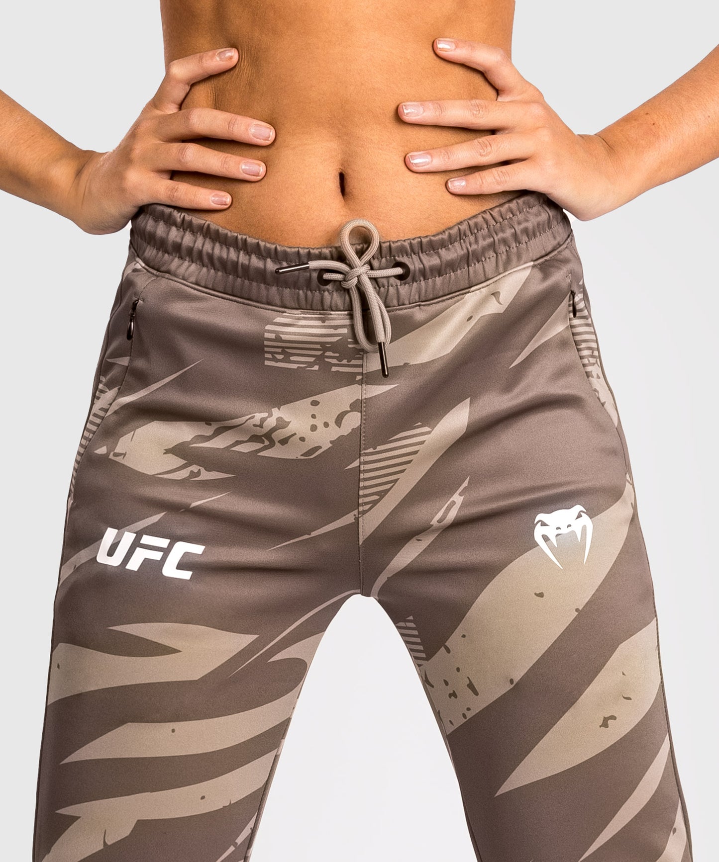 UFC Adrenaline by Venum Fight Week Frauen Hose - Desert Camo