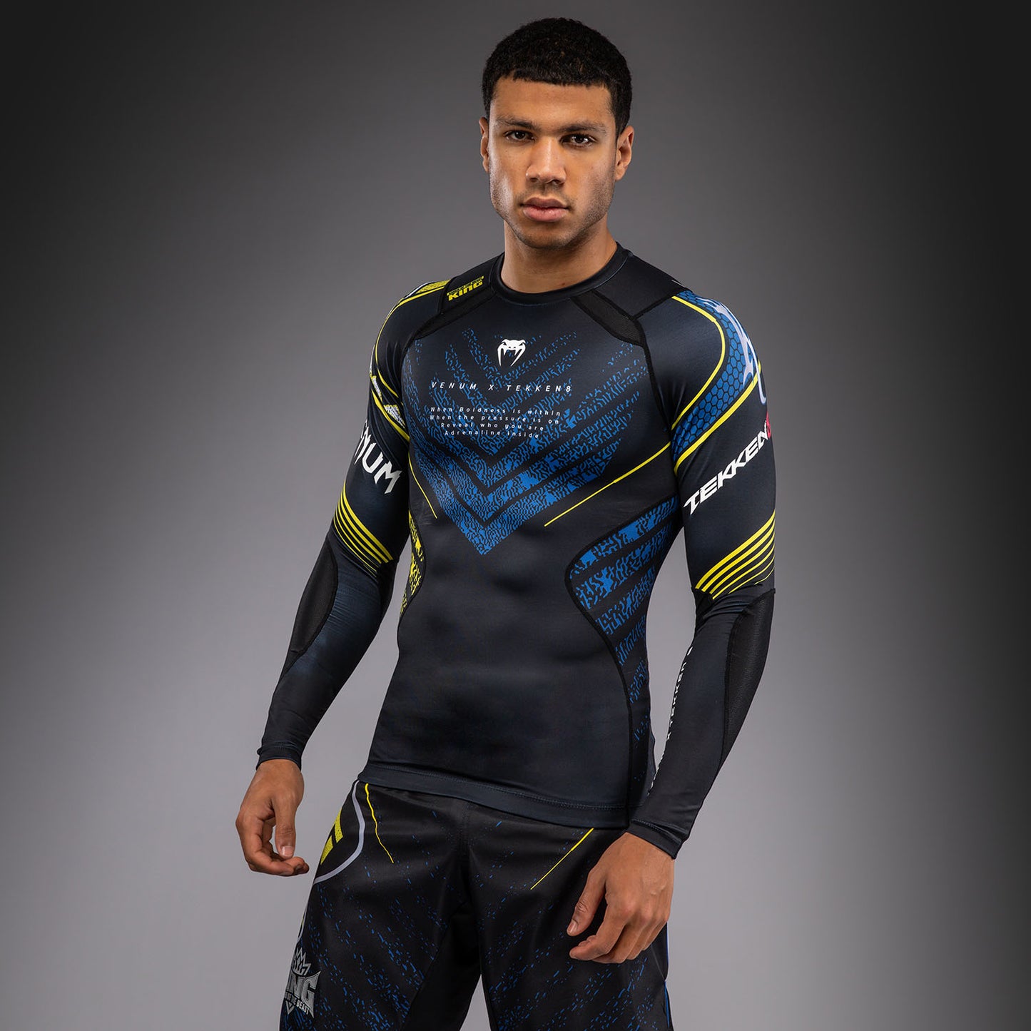 Venum x TEKKEN 8 Langarm Rashguard - King - Schwarz/Gelb