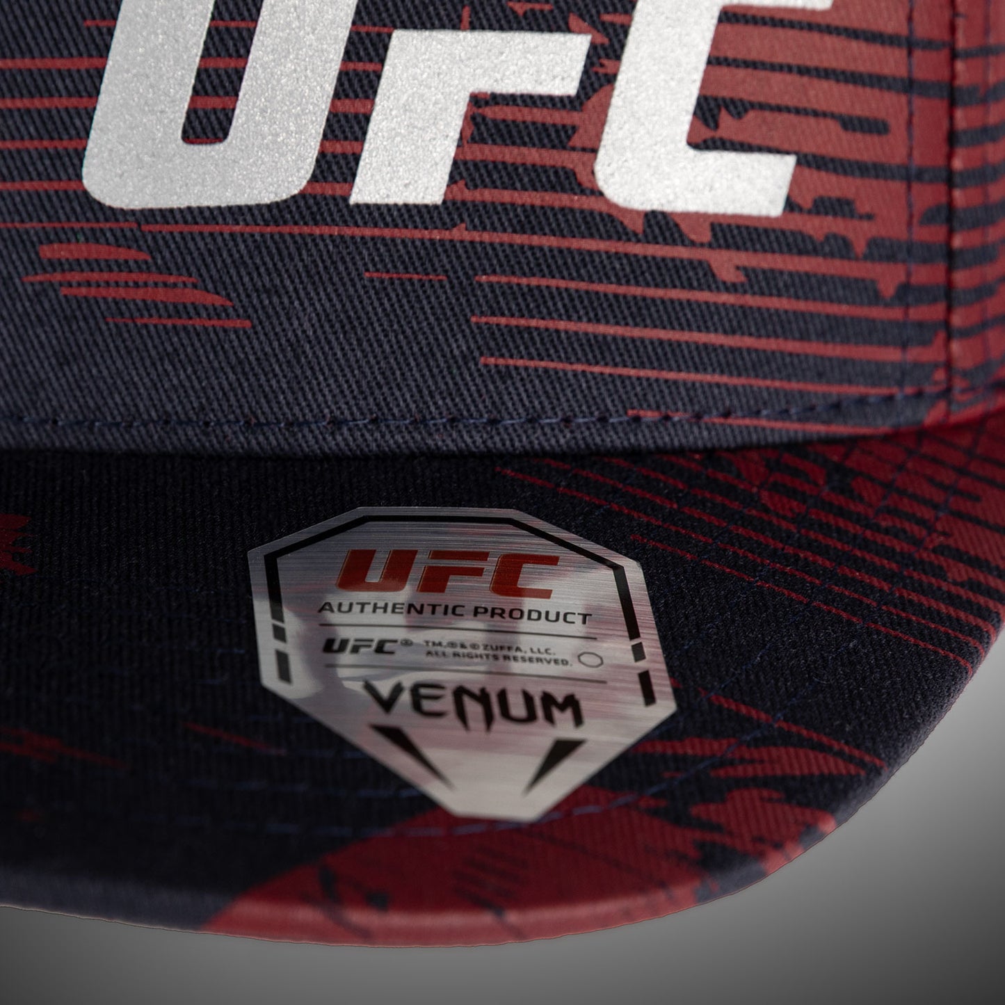UFC Zenith by Venum Trucker-Mütze – Burgunder