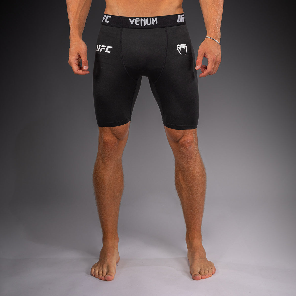 Venum UFC Unity by Venum Authentic Fight Week Herren Funktions-Kompressionsshorts - Schwarz