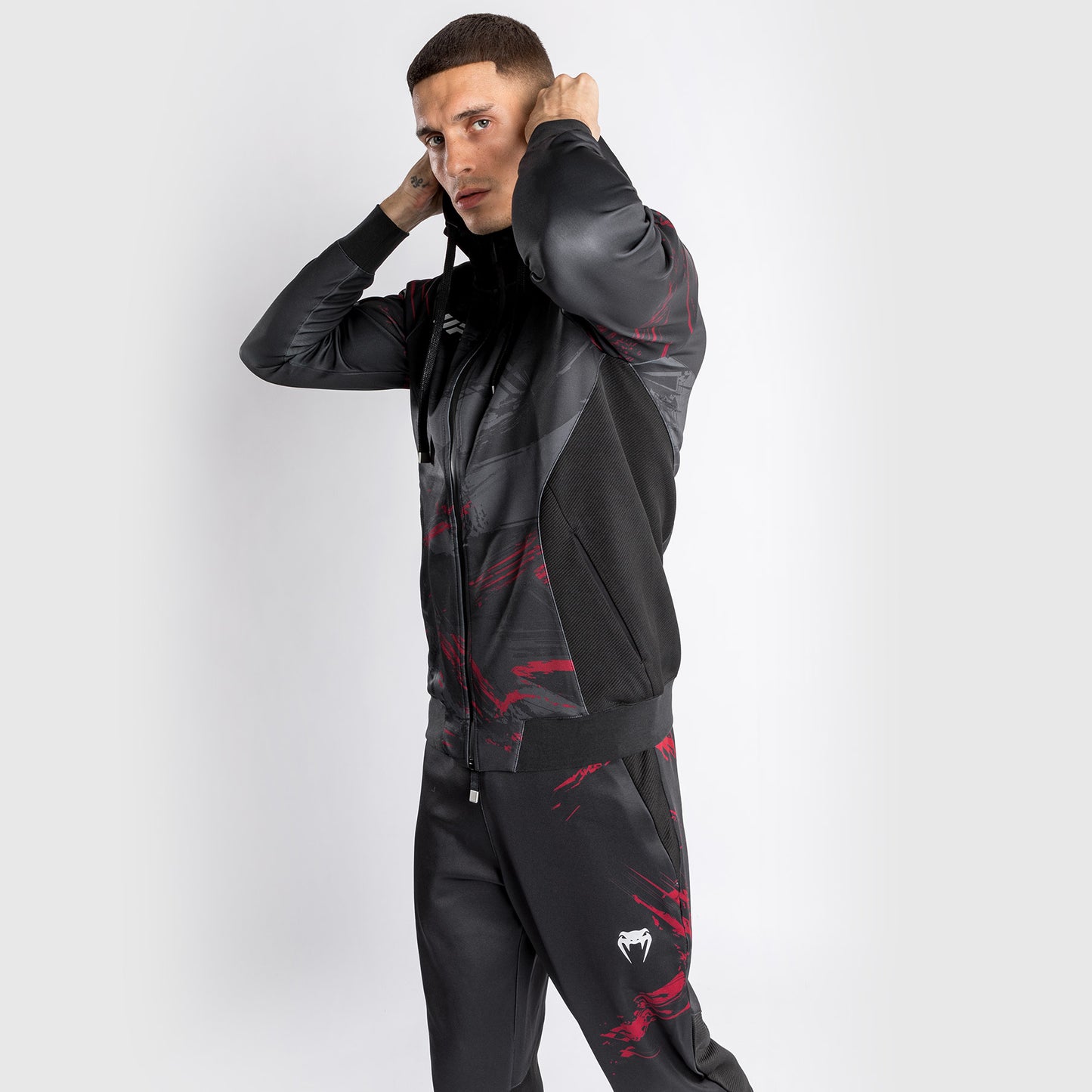 UFC Venum Authentic Fight Week 2.0 Zipped Sweatshirt –  Schwarz/Rot