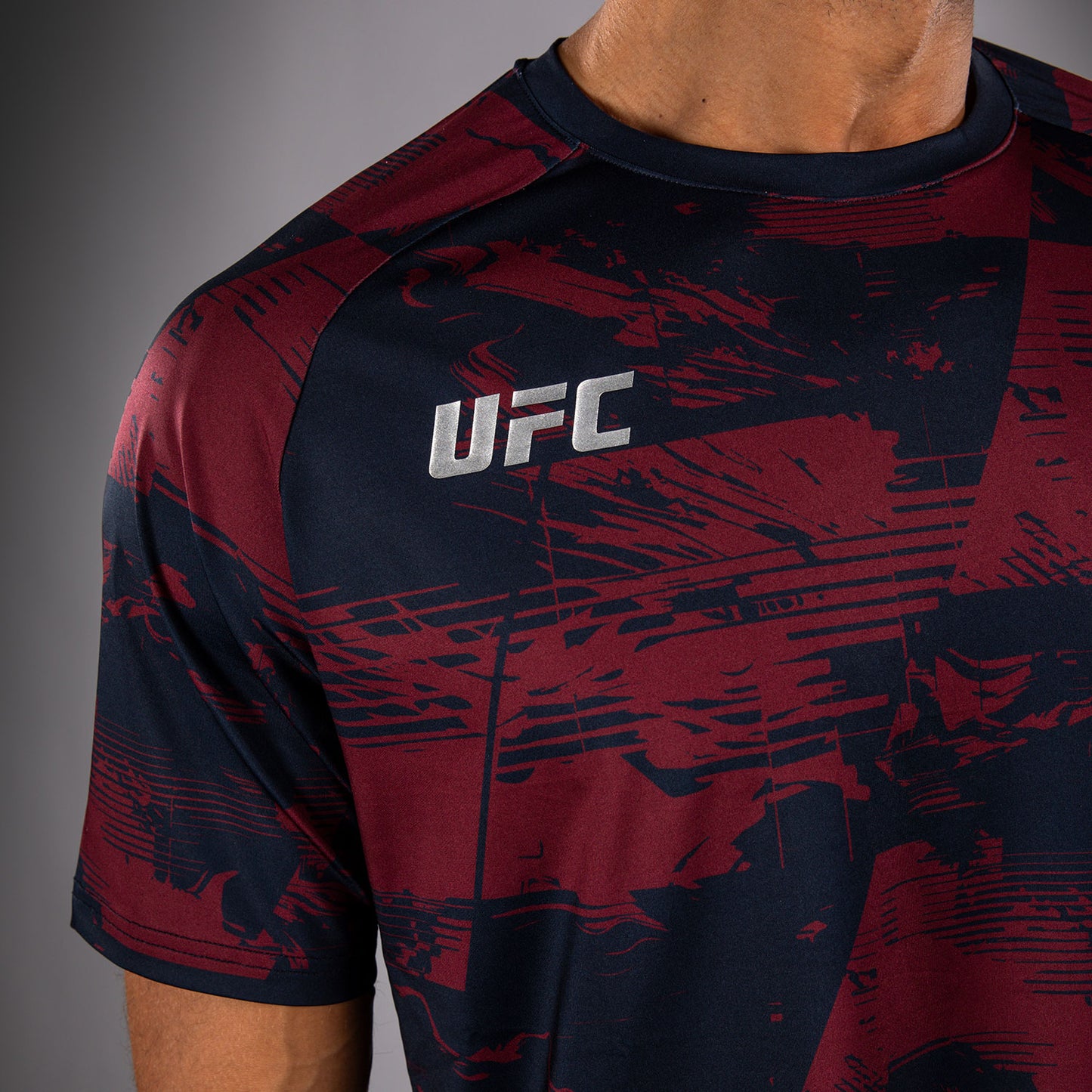 UFC Zenith by Venum Authentic Fight Week Performance Kurzarm T-Shirt Herren - Marineblau/Burgunderrot/Silber