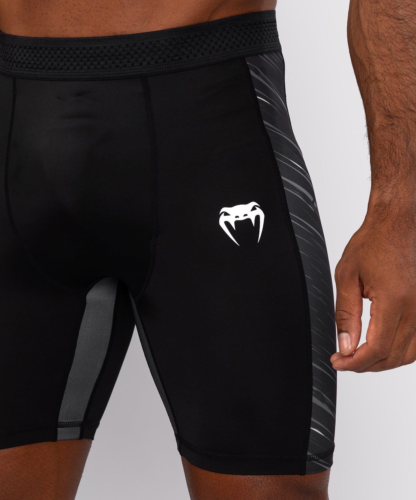 Venum Rapid Vale Tudo Shorts - Schwarz/Sturmgrau