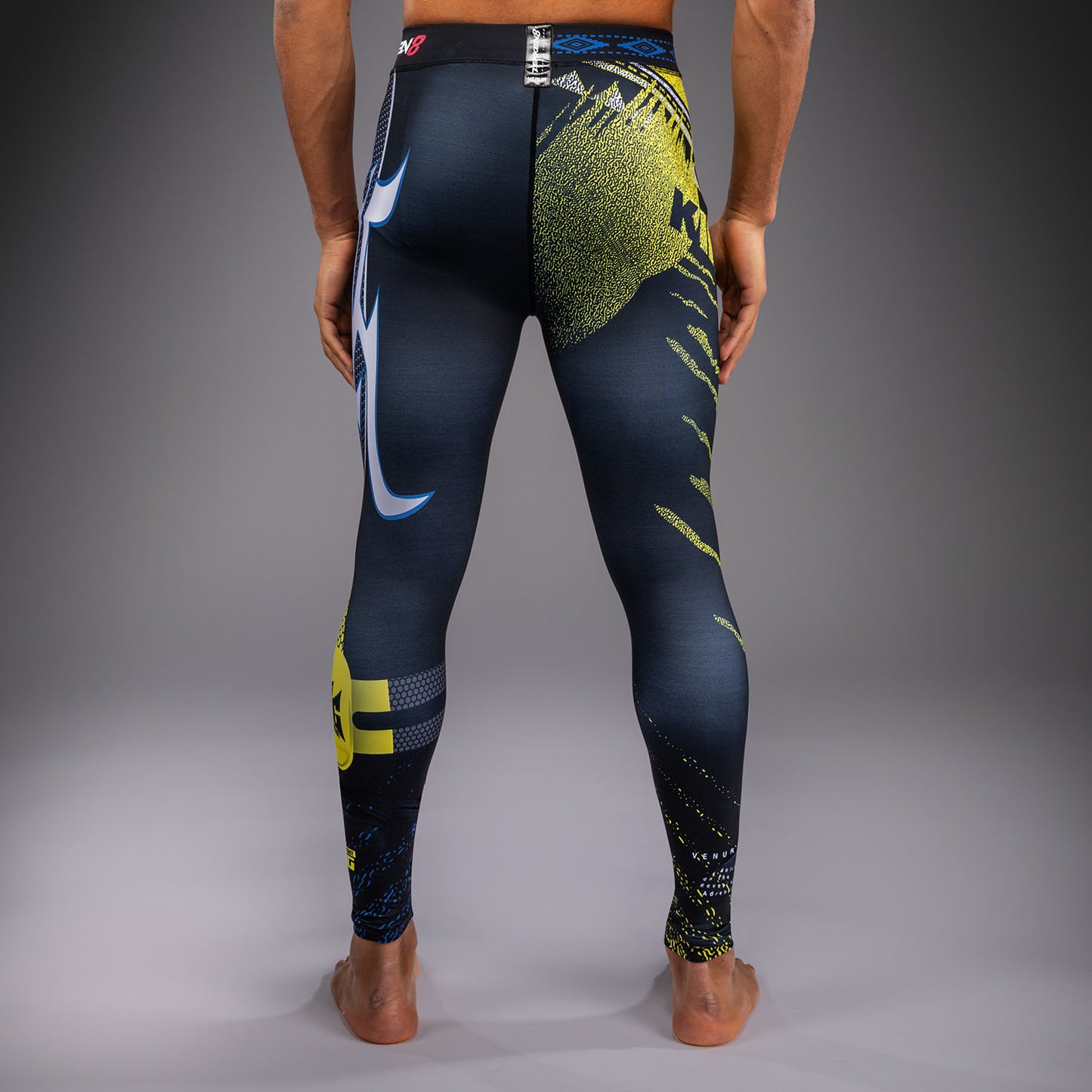 Venum x TEKKEN 8 Spats - King - Schwarz/Gelb