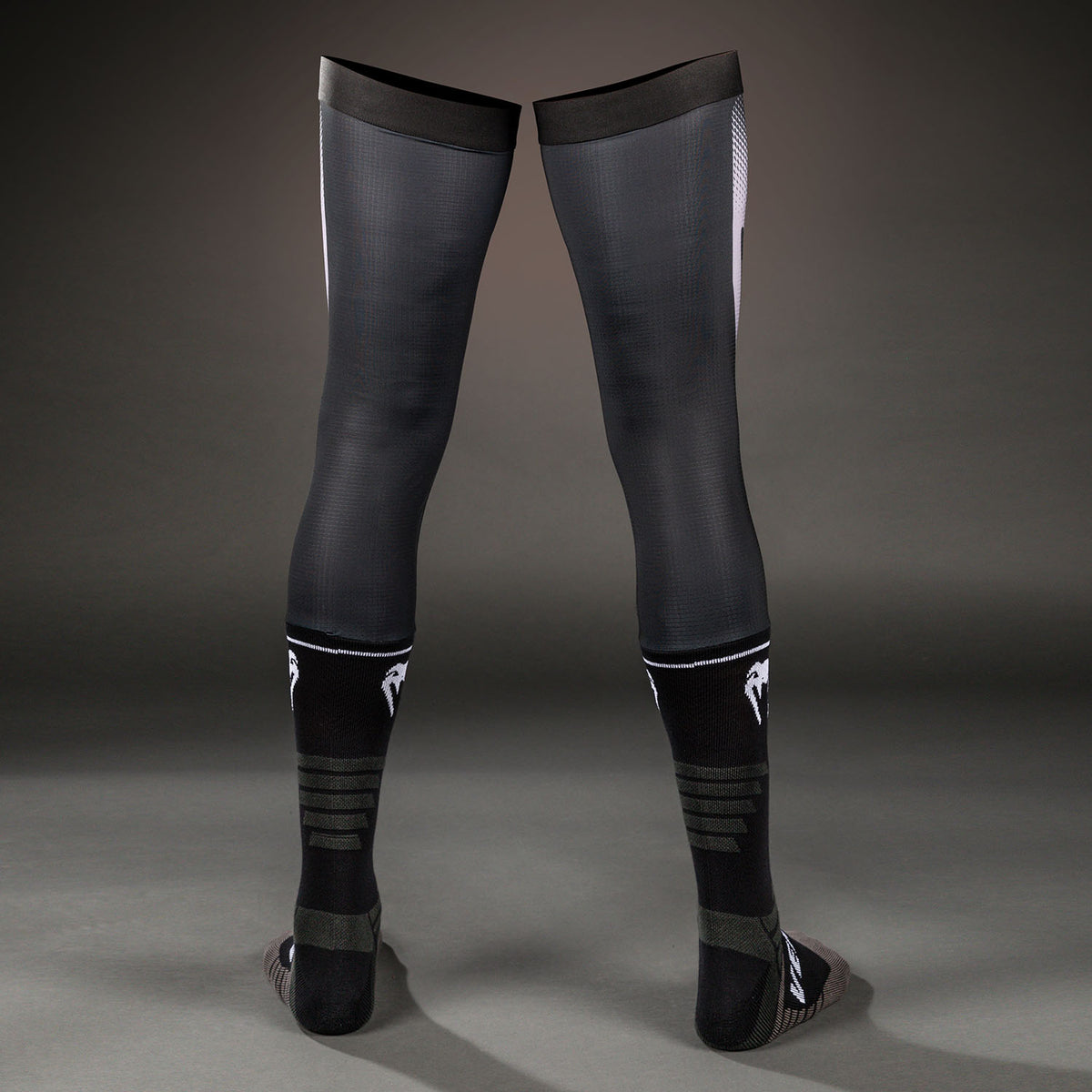Venum MX Basics Motorsports-Socken - Schwarz/Weiß