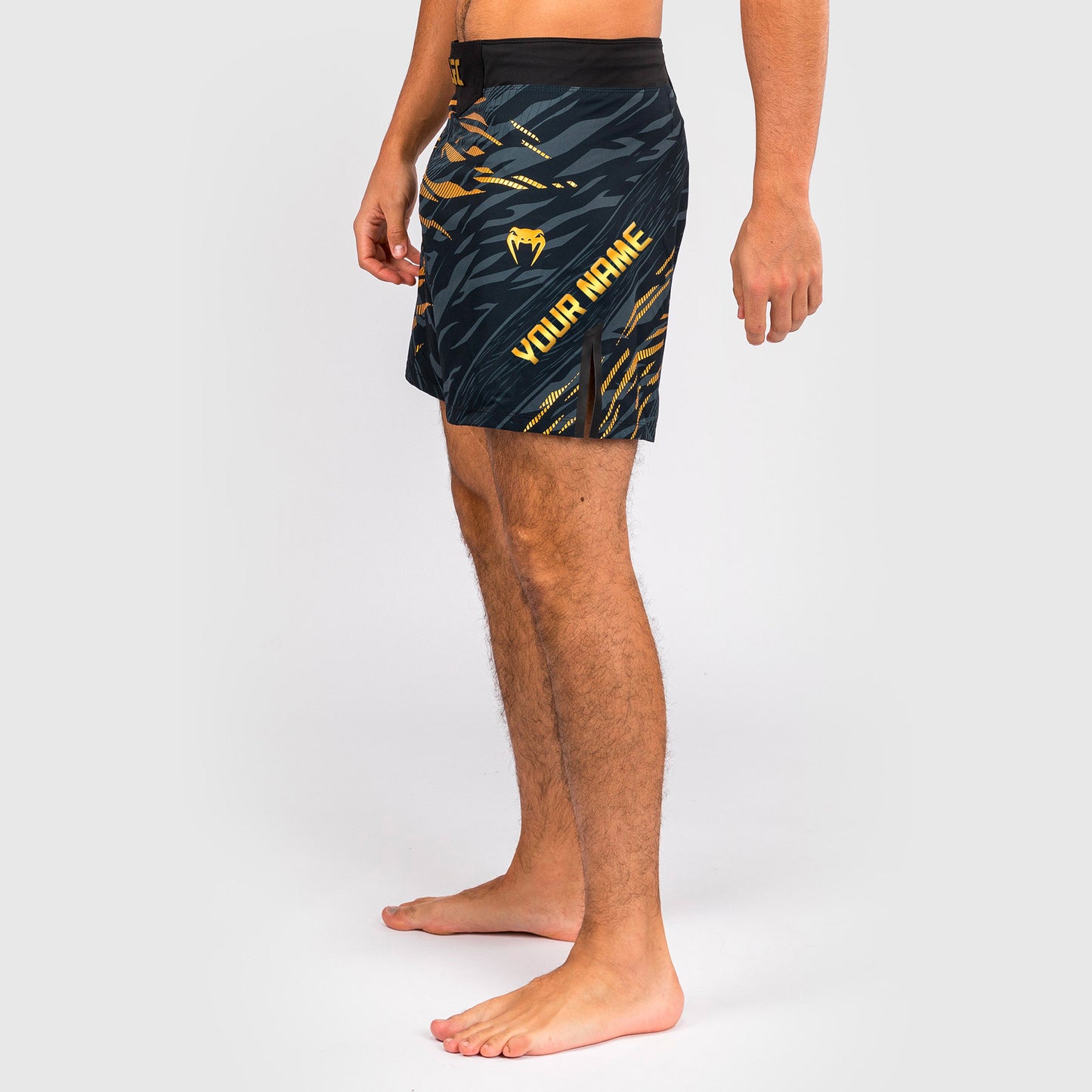 UFC Fusion by Venum Personalized Authentic Fight Night Herren Fight Short - Short Fit - Champion