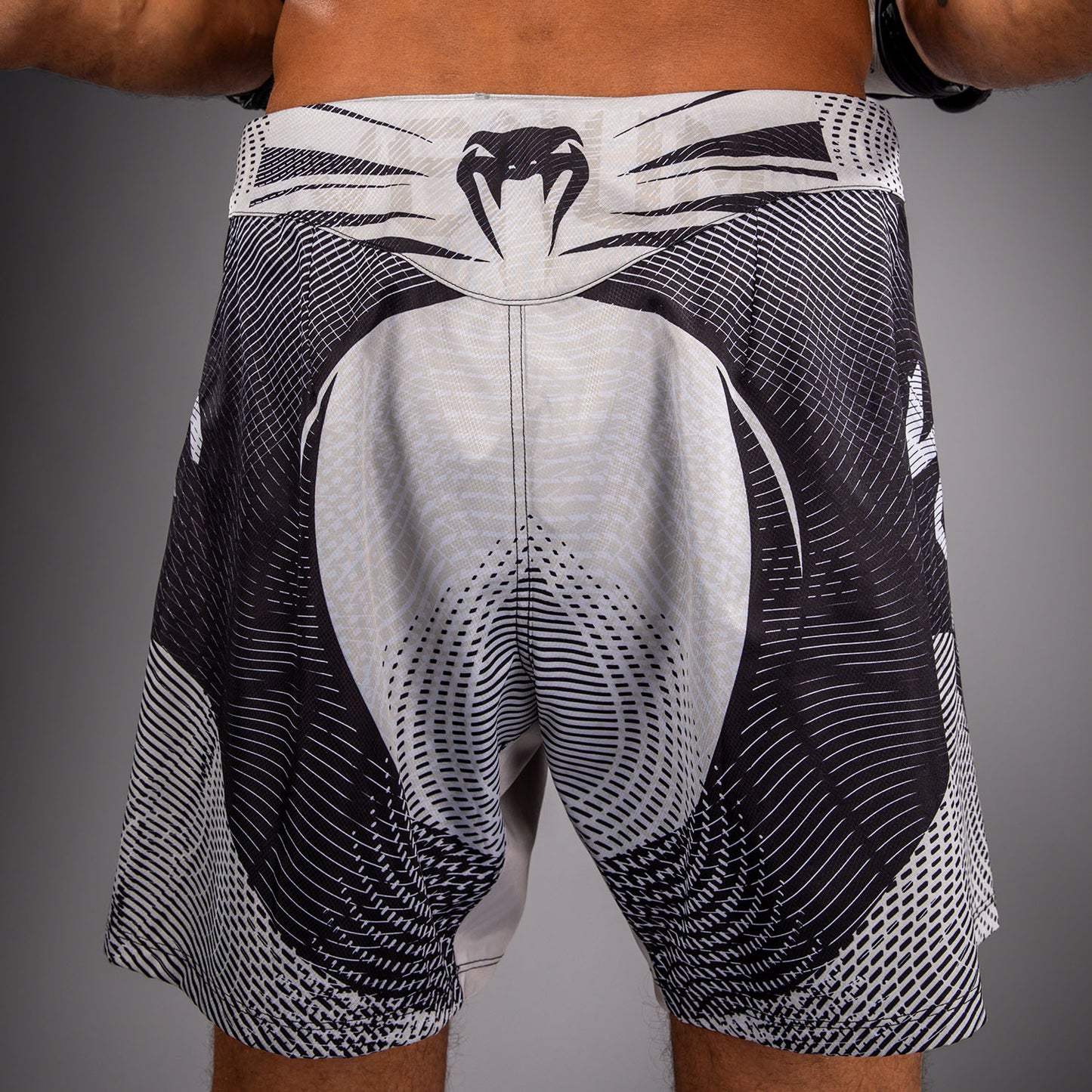Venum Galactic 3.0 Fightshorts - Cremeweiß/Schwarz