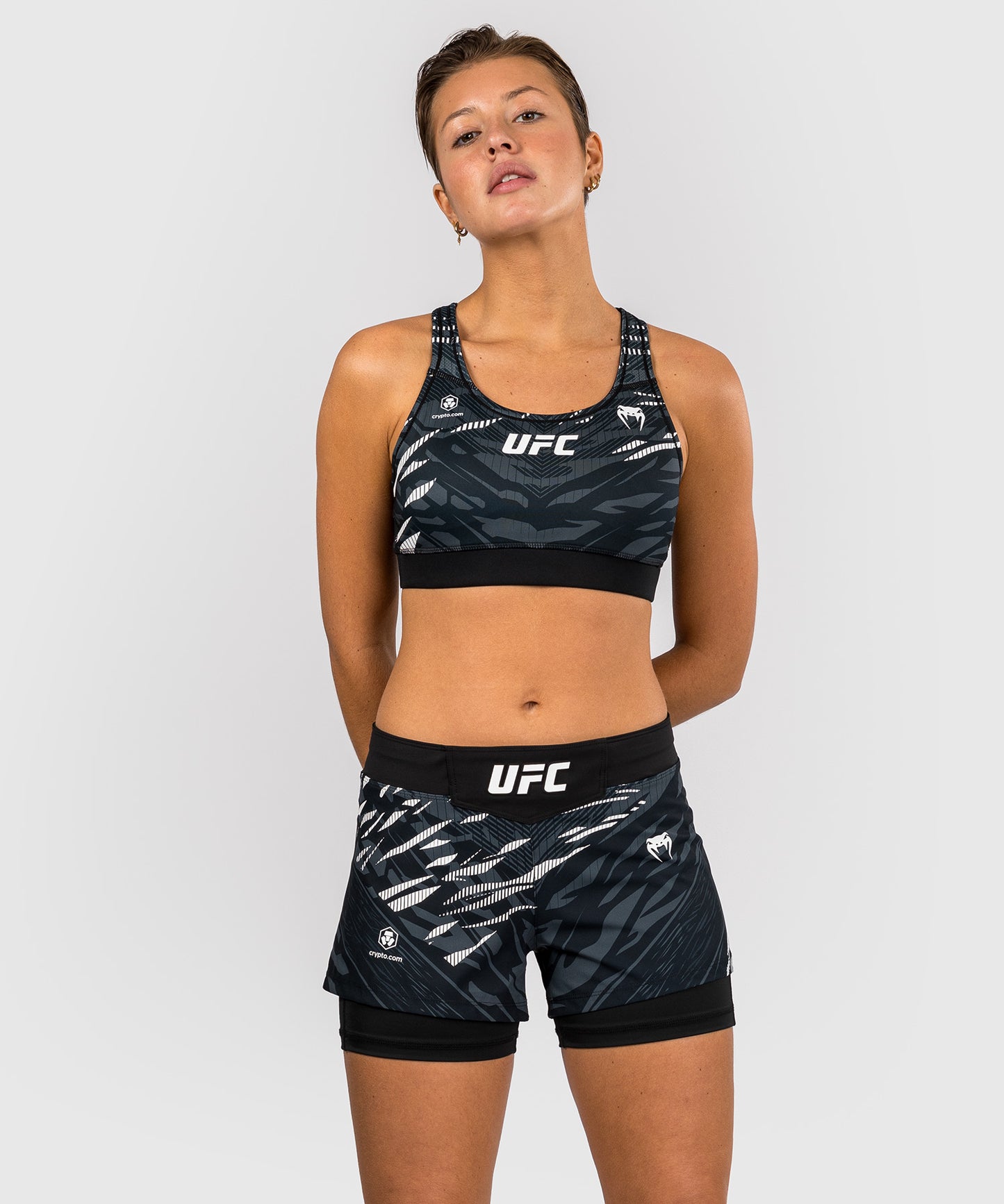 UFC Fusion by Venum Authentic Fight Night Damen Fight Short - Schwarz