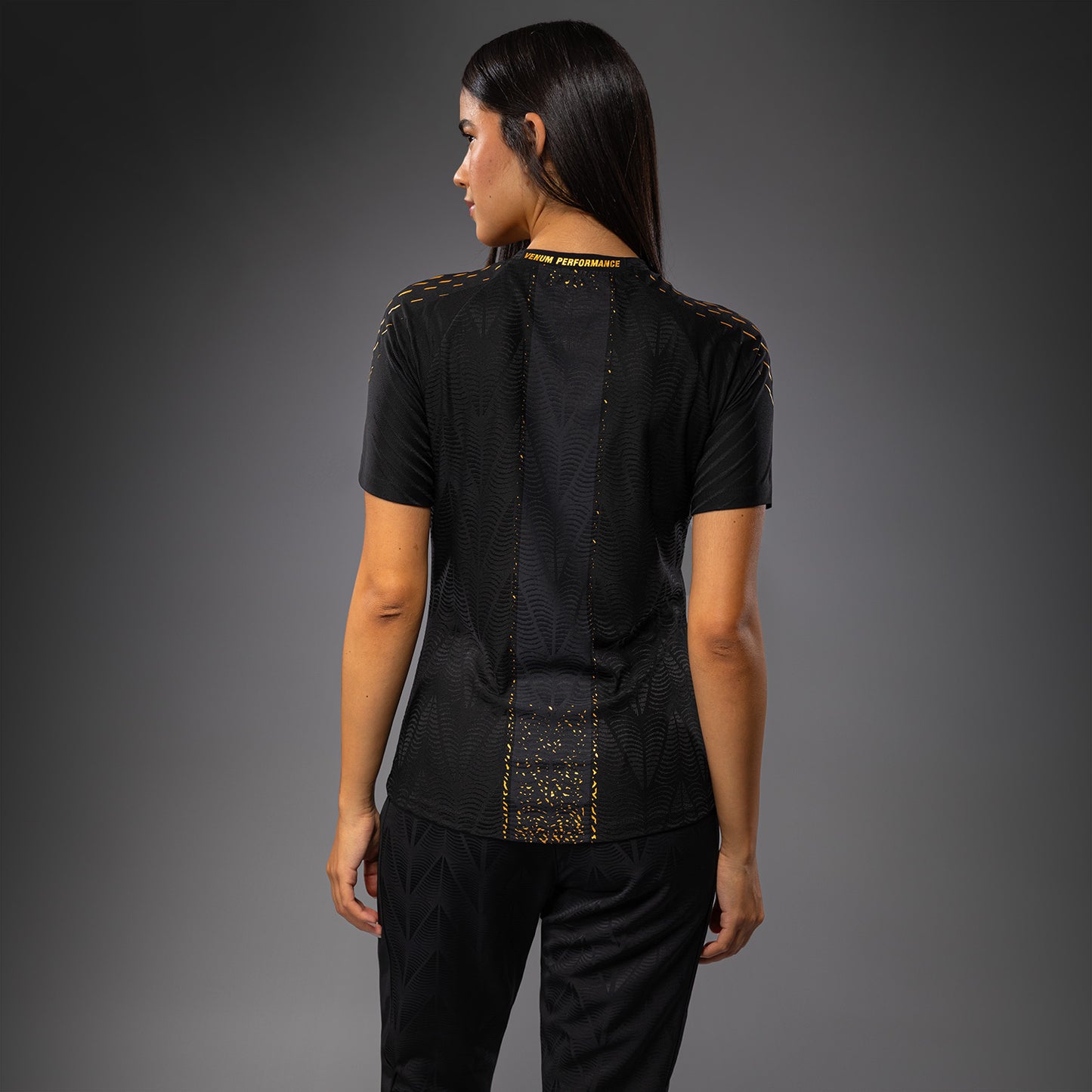 UFC Zenith by Venum Authentic Fight Night Offizielles Walkout-Trikot Damen Personalisiert - Champion