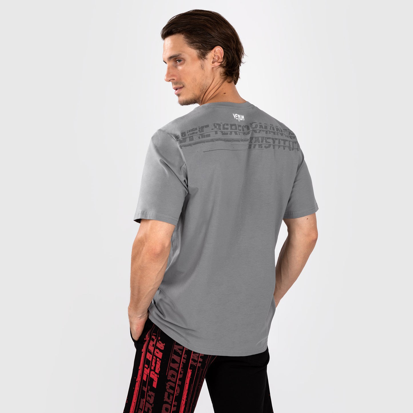UFC Venum Performance Institute 2.0 Herren T-Shirt - Grau
