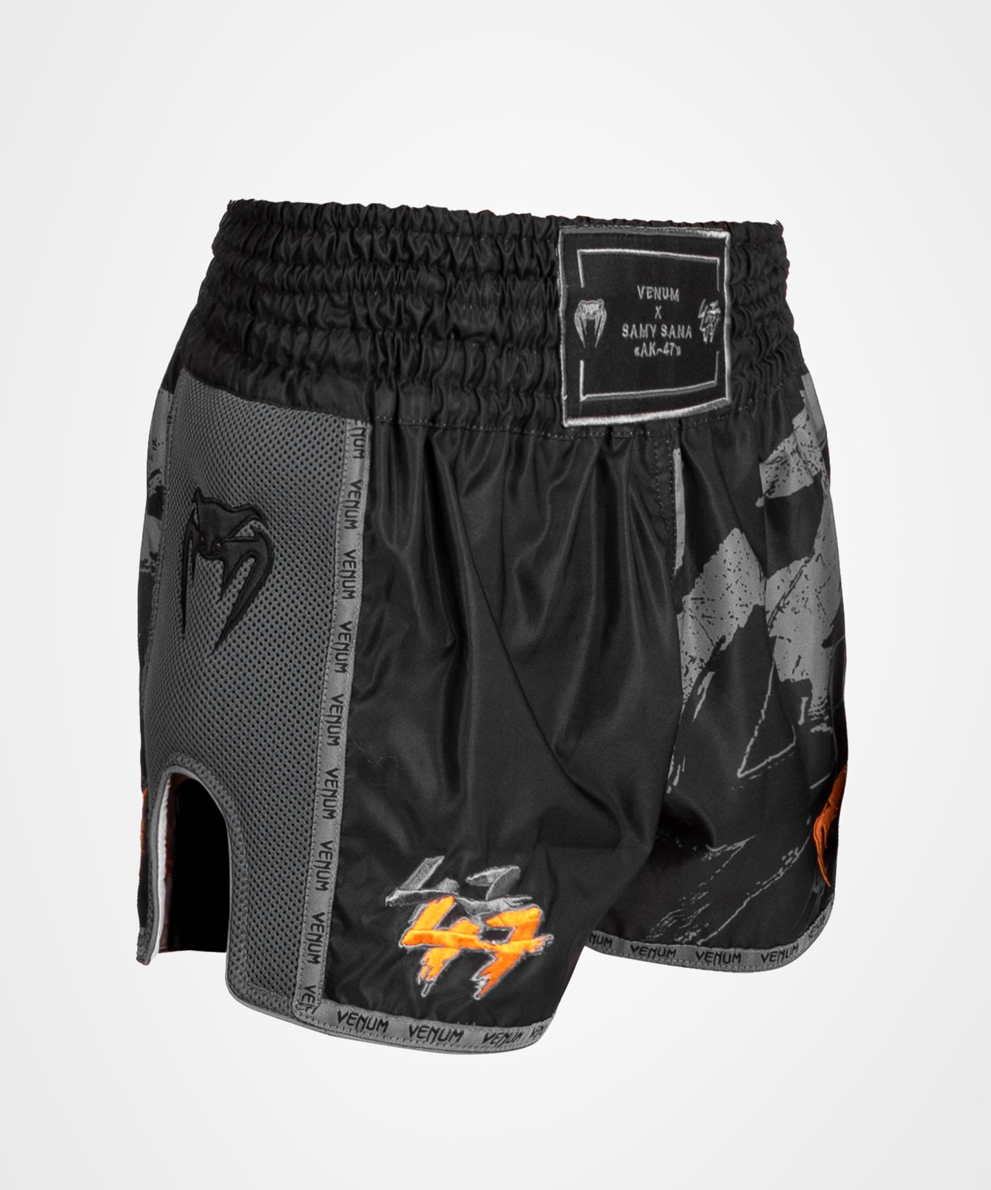 Venum S47 Muay Thai Shorts - Schwarz/Orange
