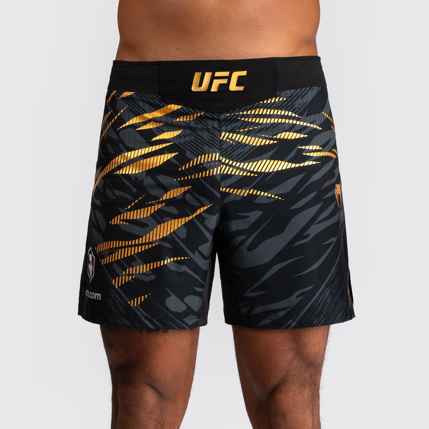 UFC Fusion by Venum Personalized Authentic Fight Night Herren Fight Short - Short Fit - Champion