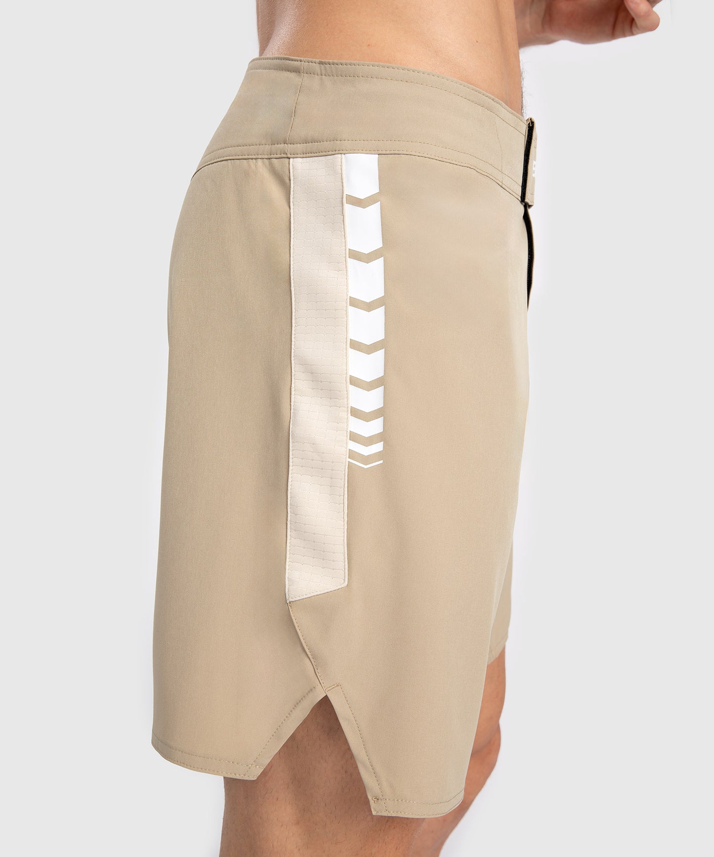 Venum Tempest Herren Kampfshorts - Beige/Sand