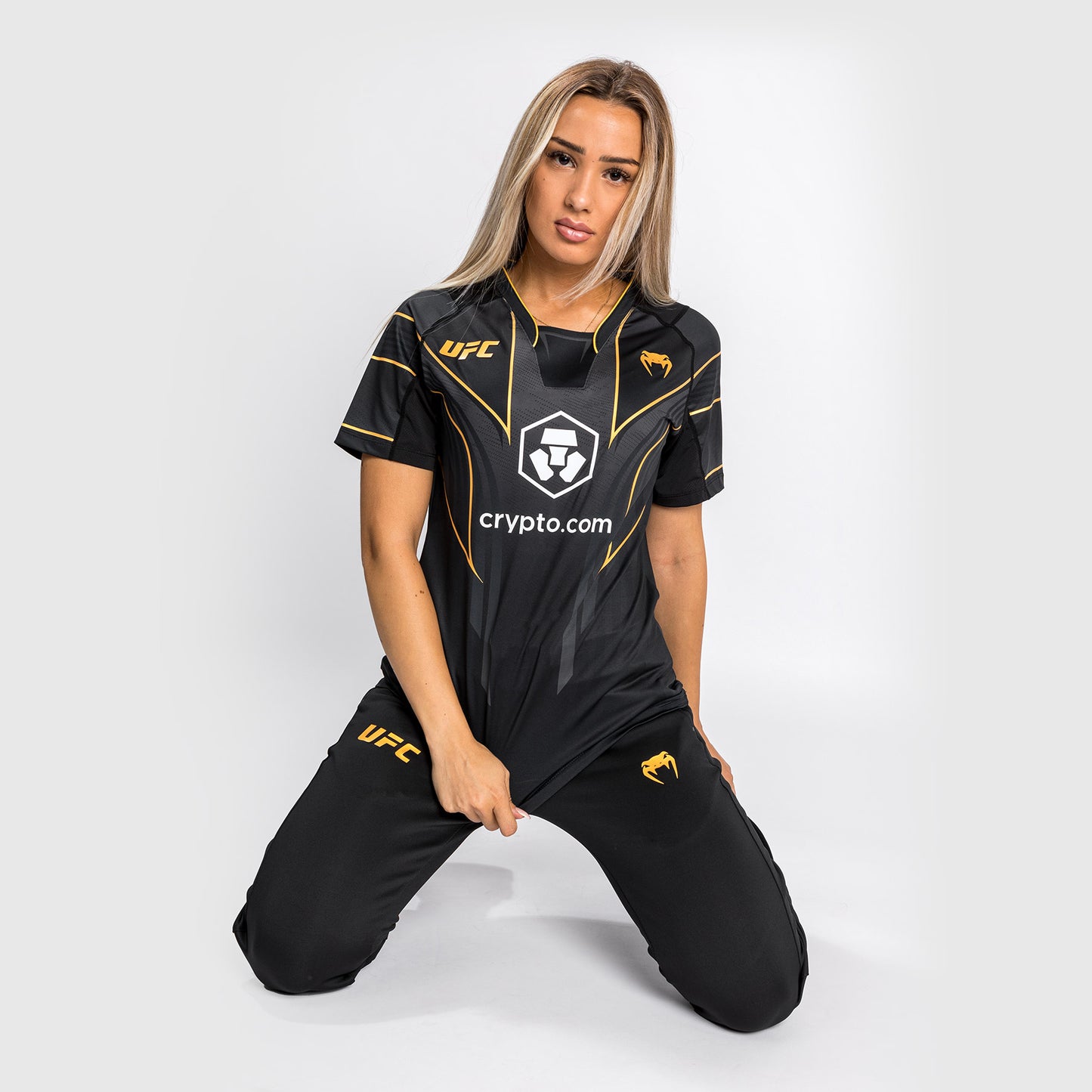 UFC Venum Authentic Fight Night 2.0 Frauen Walkout Jersey - Champion